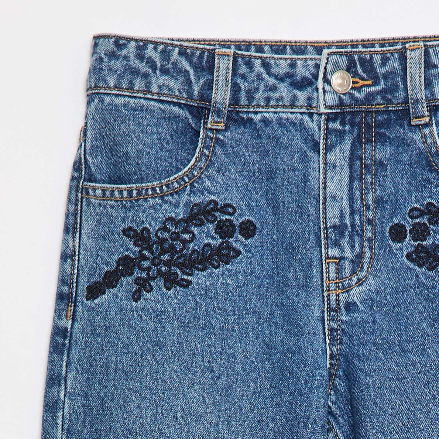Jean straight avec broderies BLEU