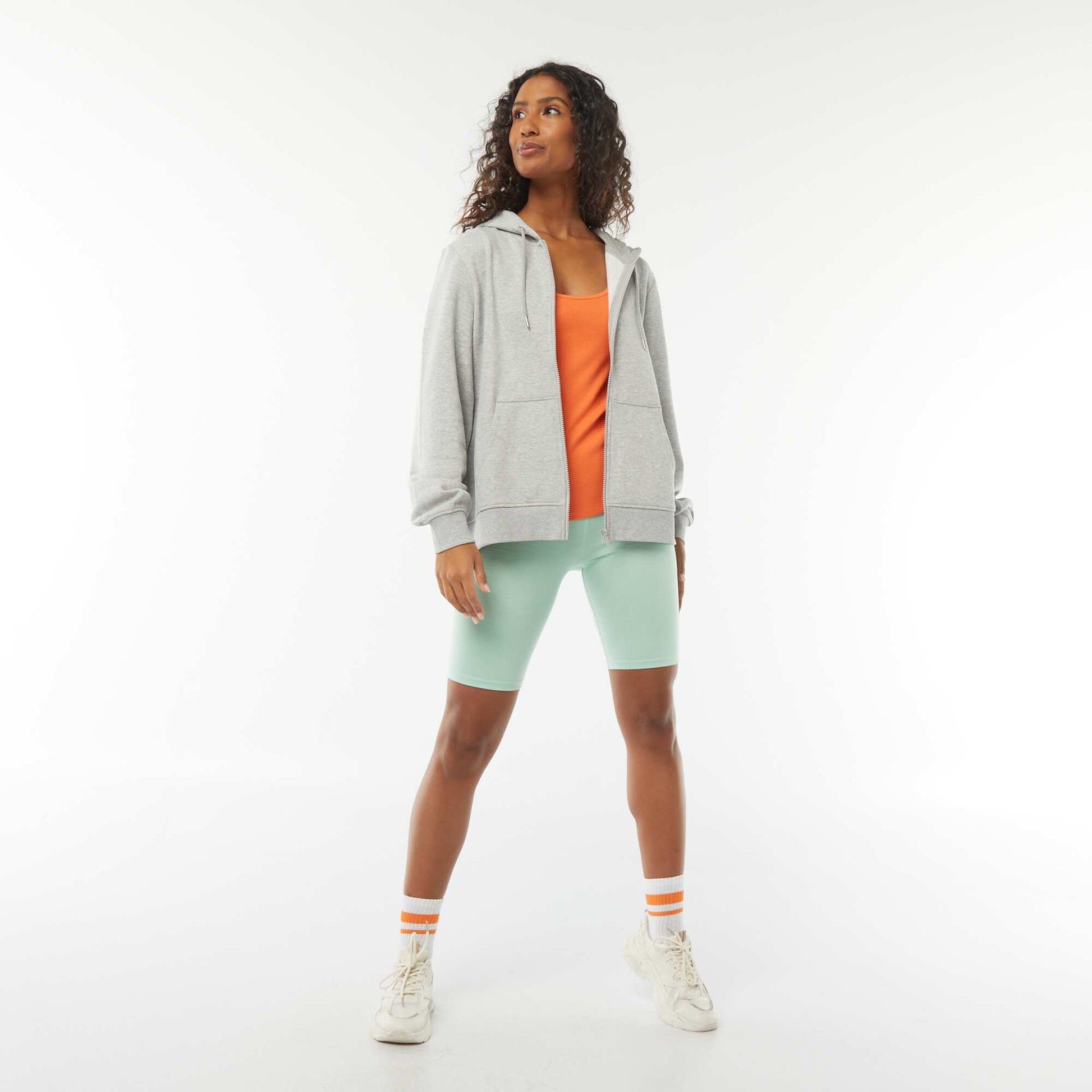 Sweat zippé à capuche basique GRIS