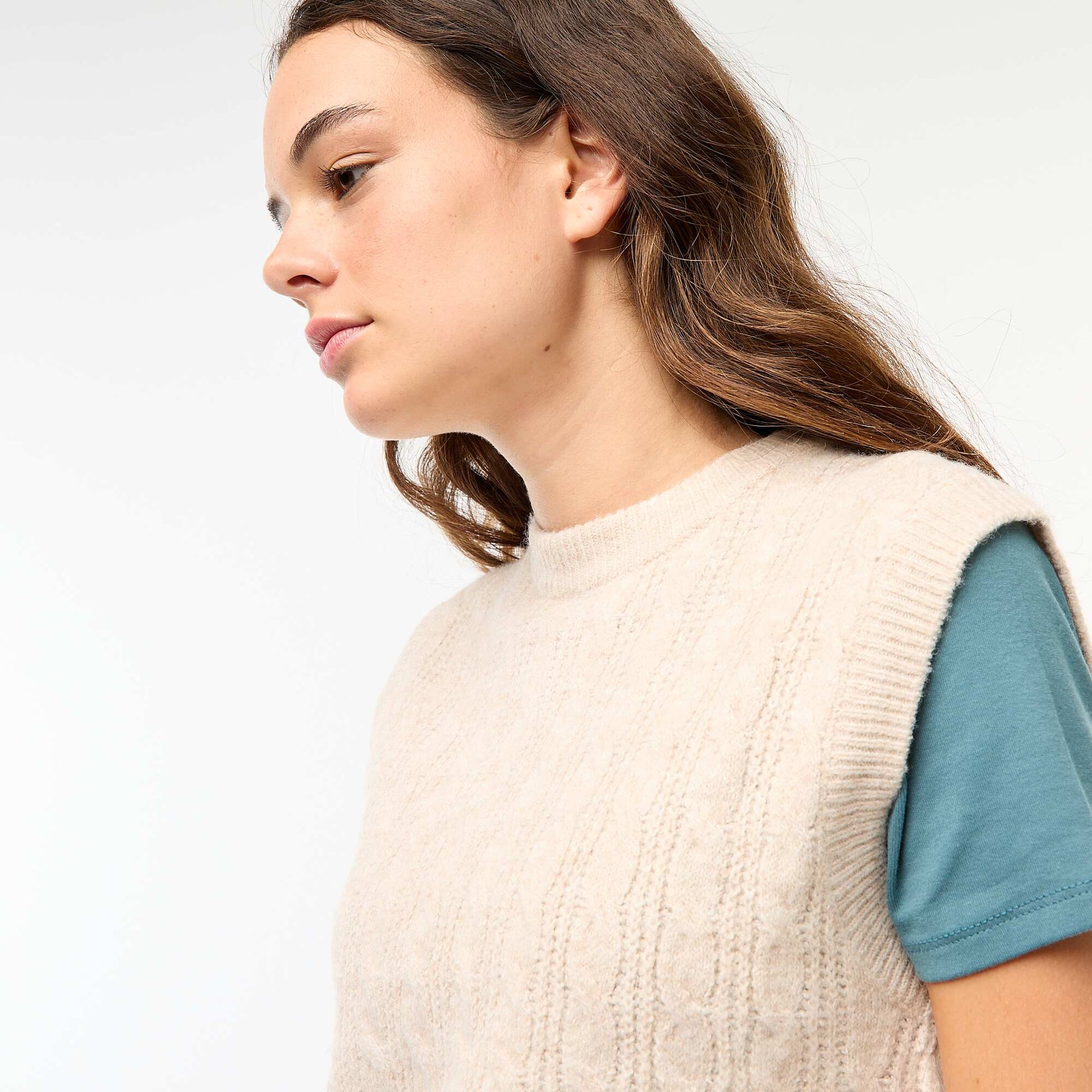 Pull sans manches torsadé BEIGE