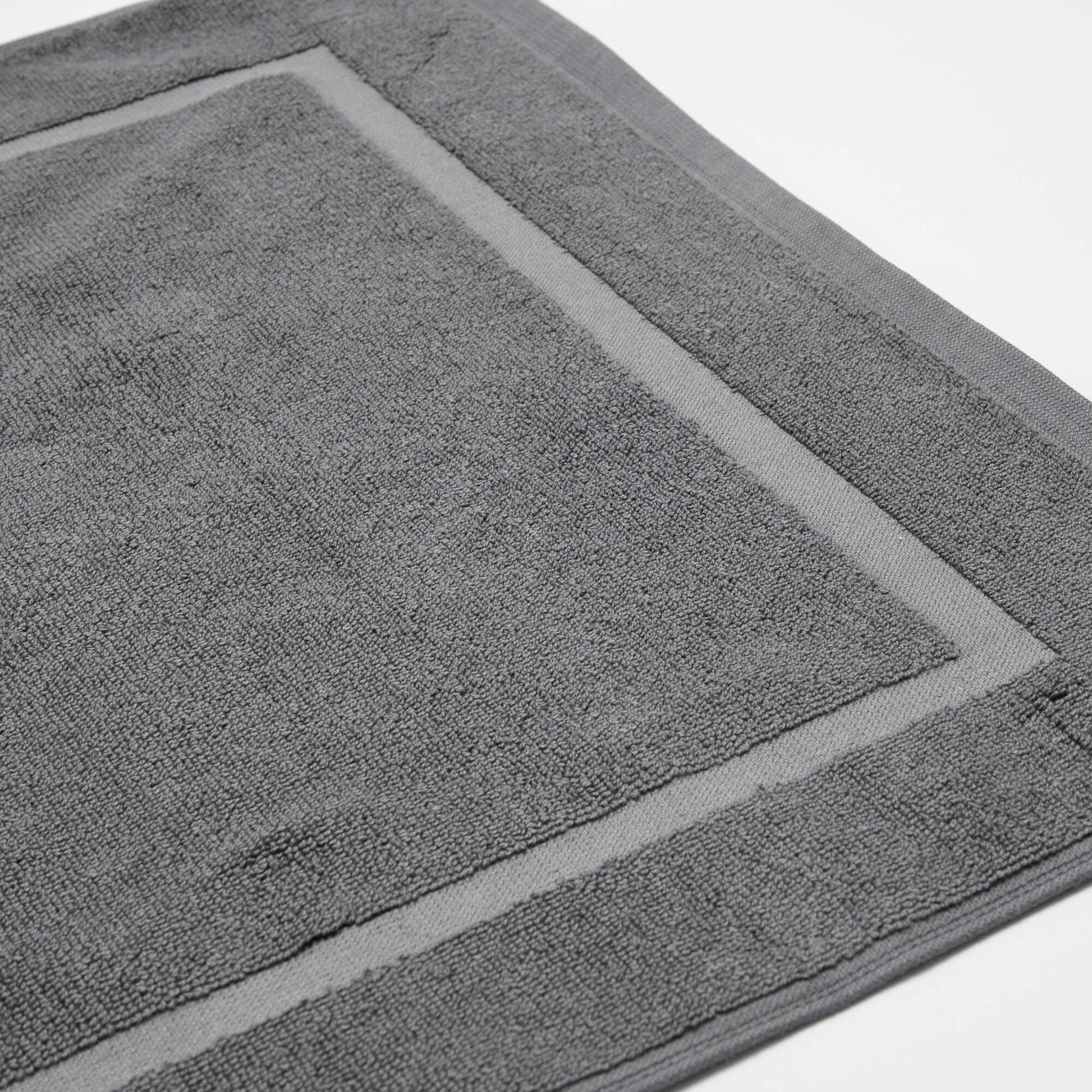 Tapis de bain 80 x 50 cm GRIS