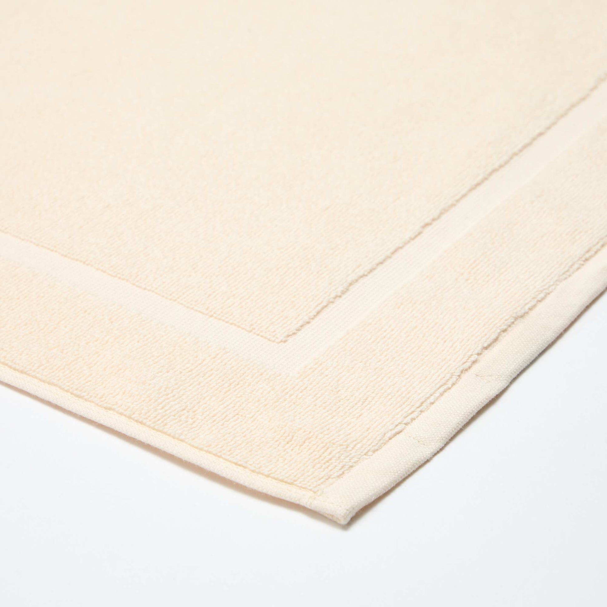 Tapis de bain 80 x 50 cm BLANC