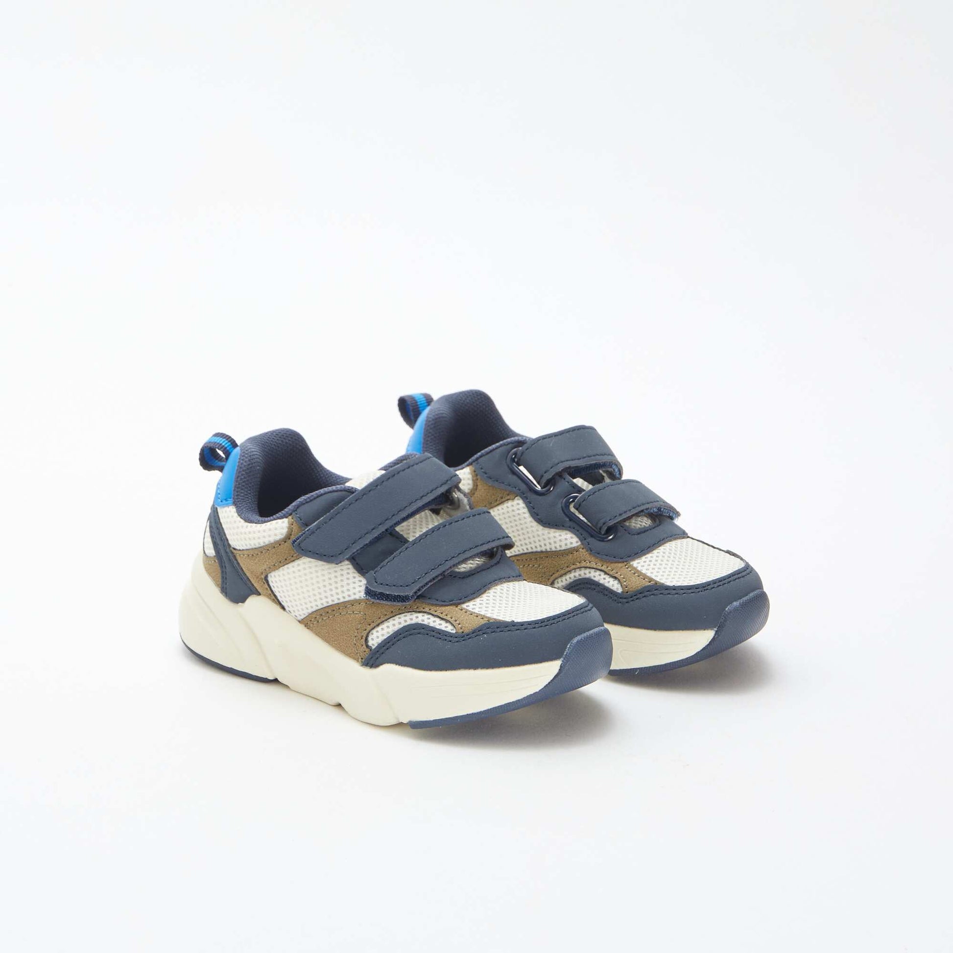 Baskets running en mesh BLEU