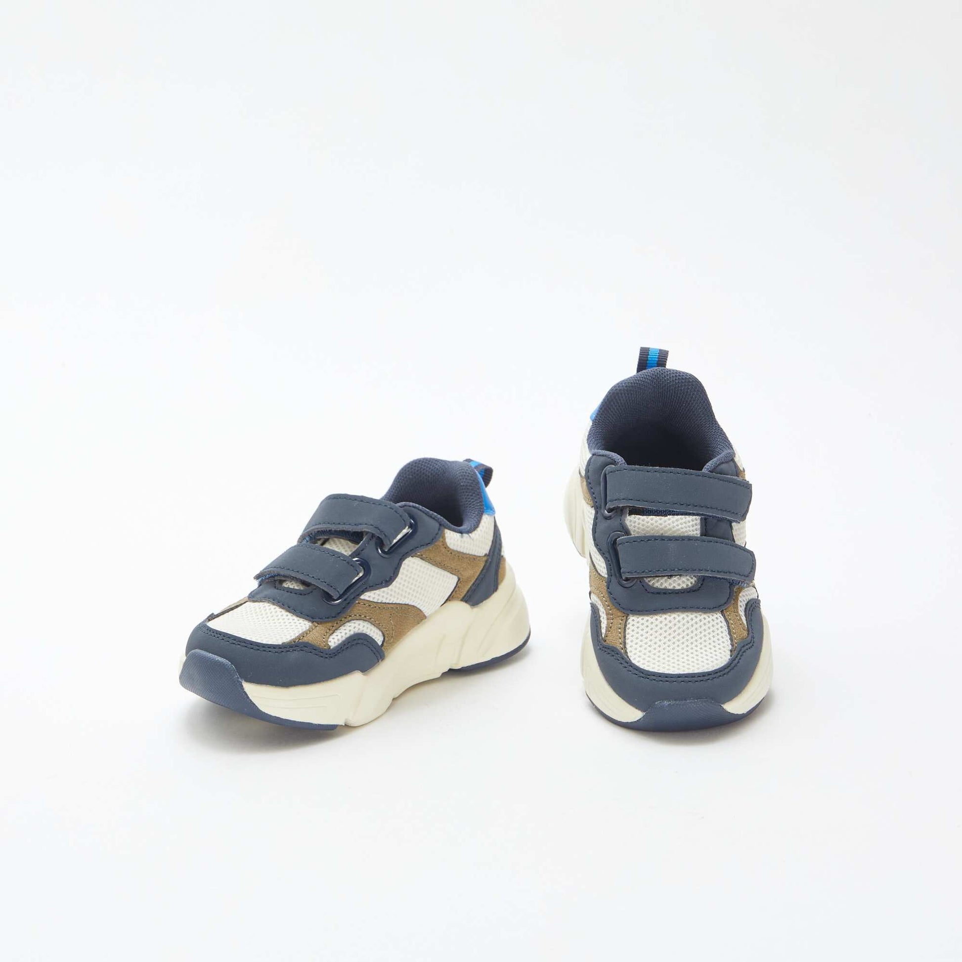 Baskets running en mesh BLEU