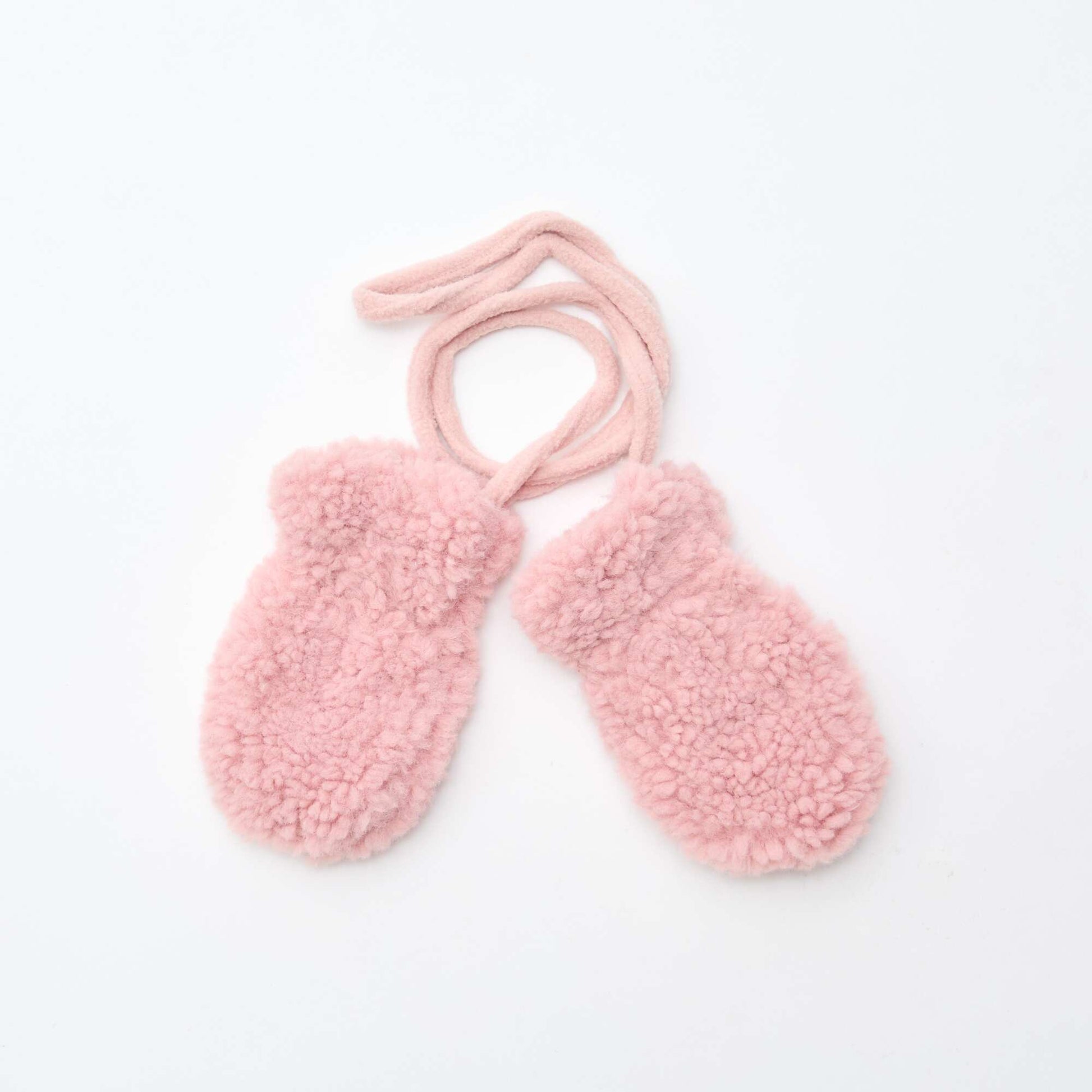 Lot bonnet + gant + snood 'Minnie' 'Disney' ROSE