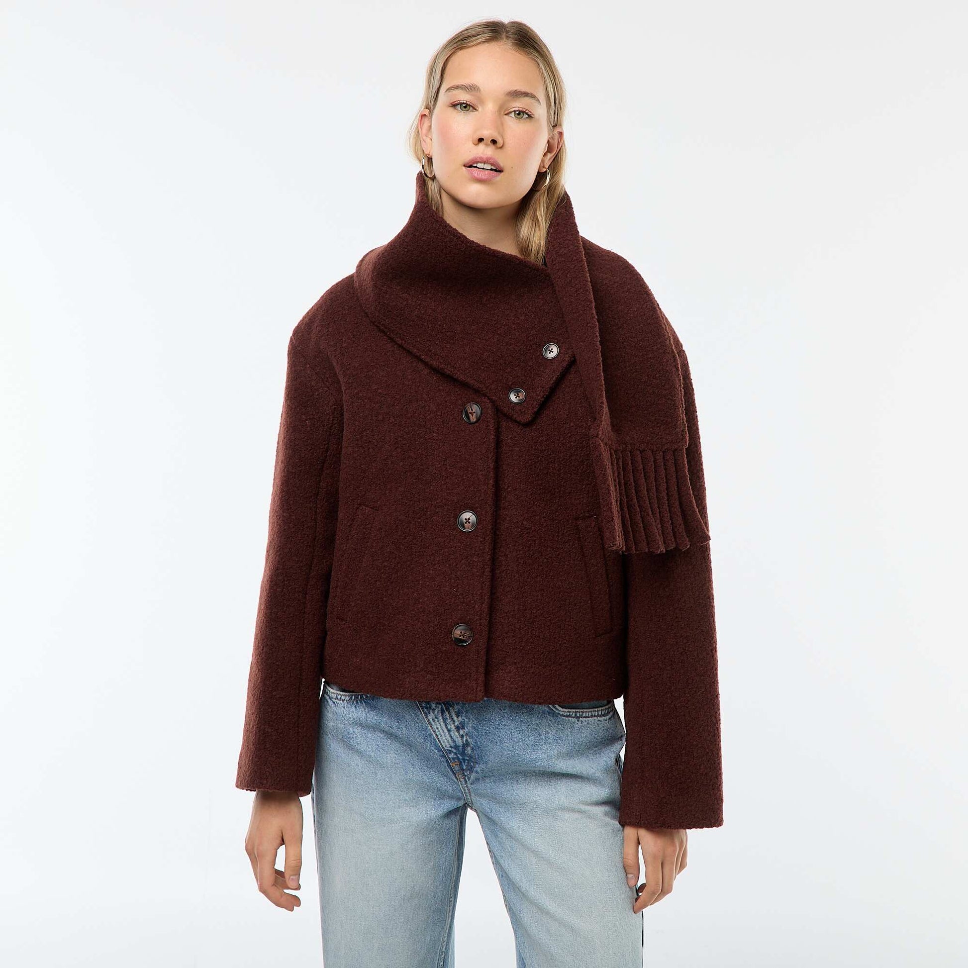 Manteau court en laine avec une écharpe amovible MARRON