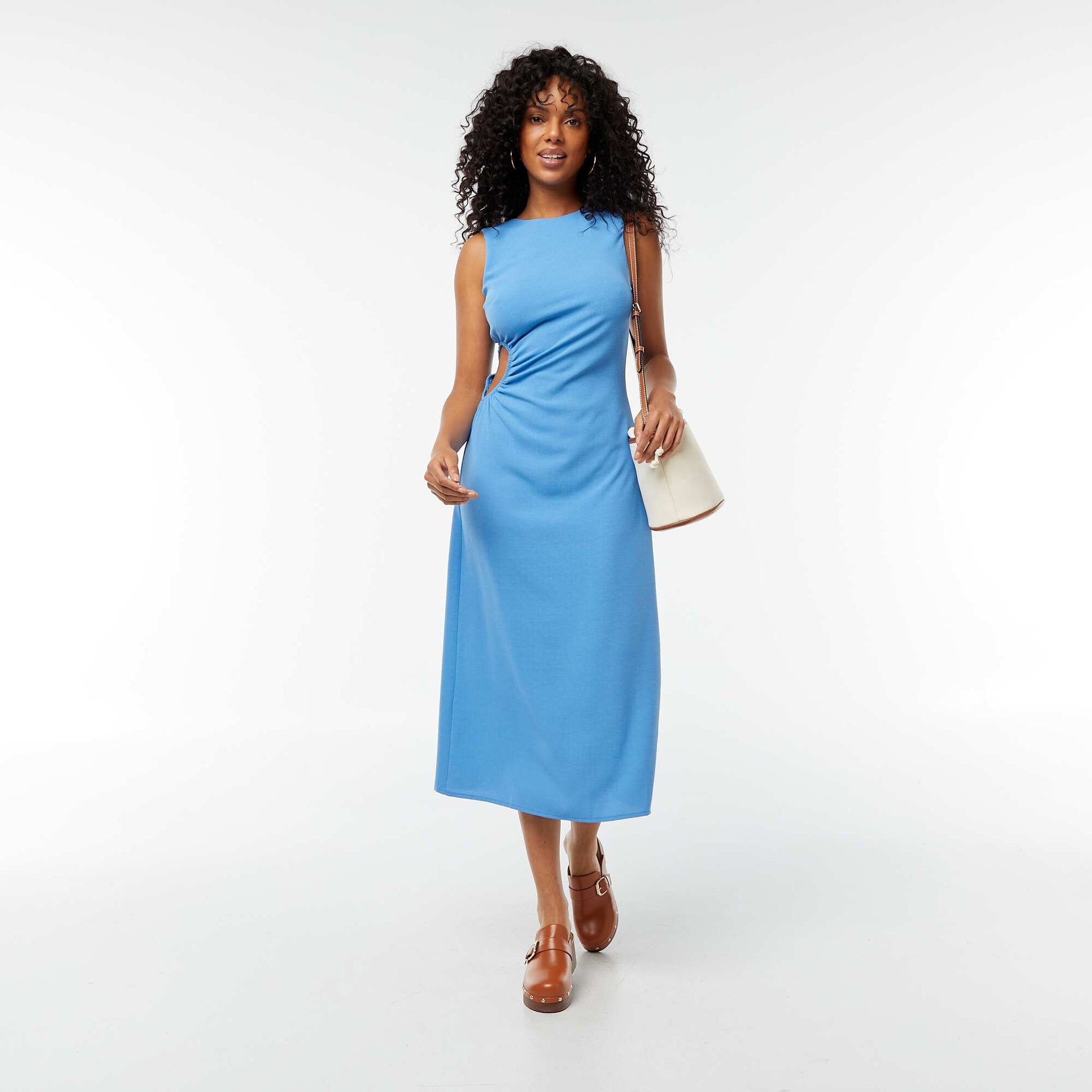 Robe midi sans manches ajourée sur le côté BLEU