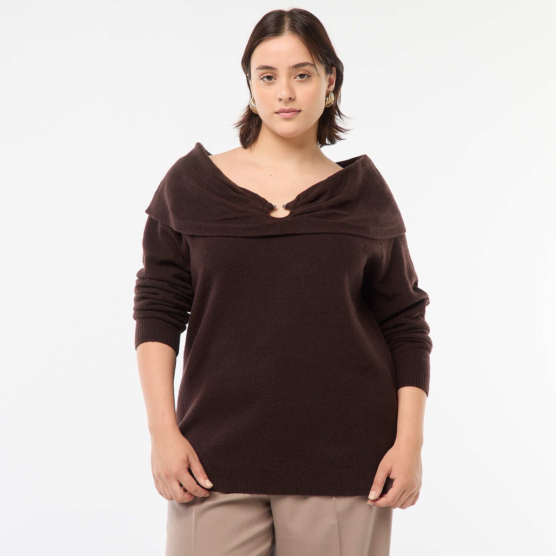 Pull à encolure bardot avec détail poitrine MARRON
