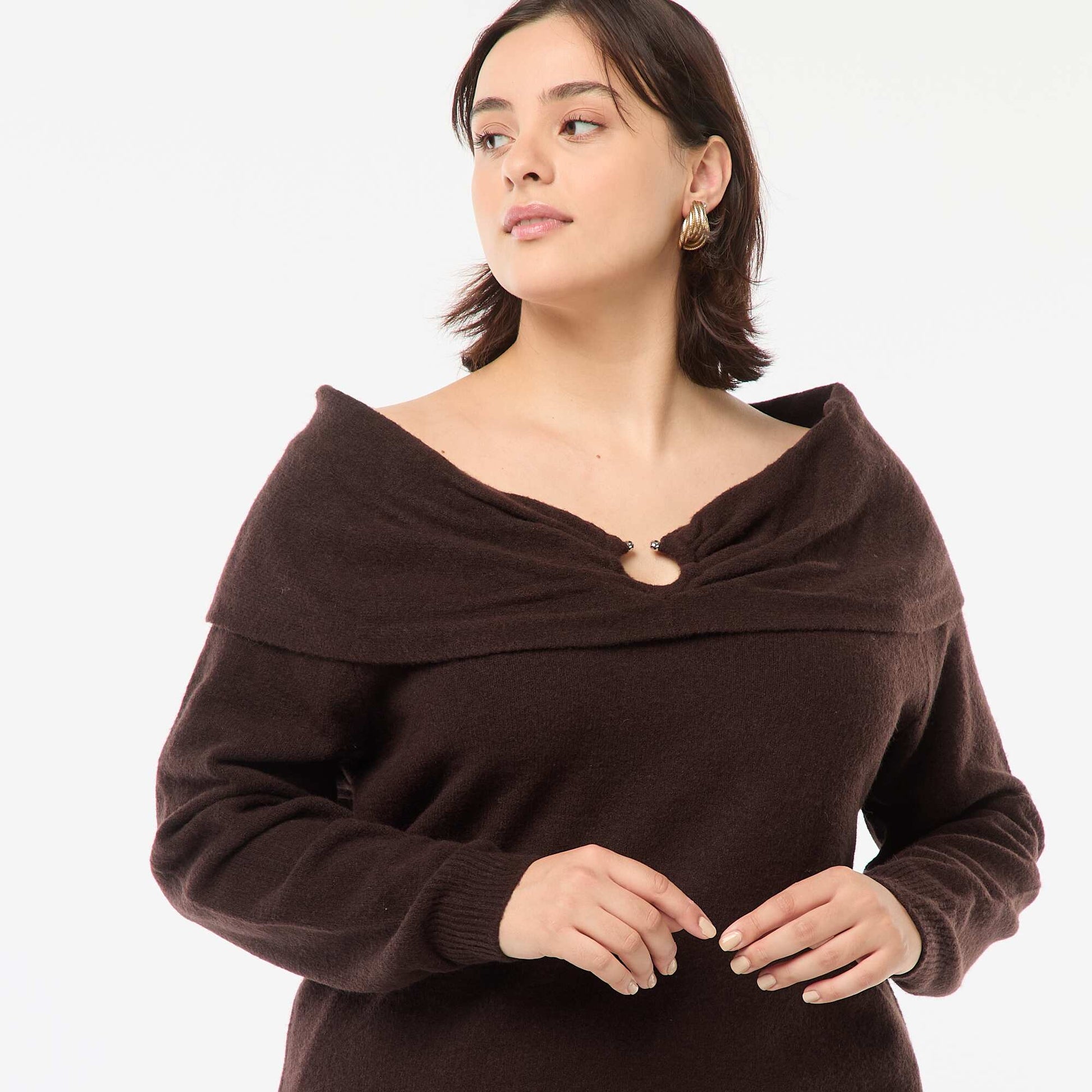 Pull à encolure bardot avec détail poitrine MARRON
