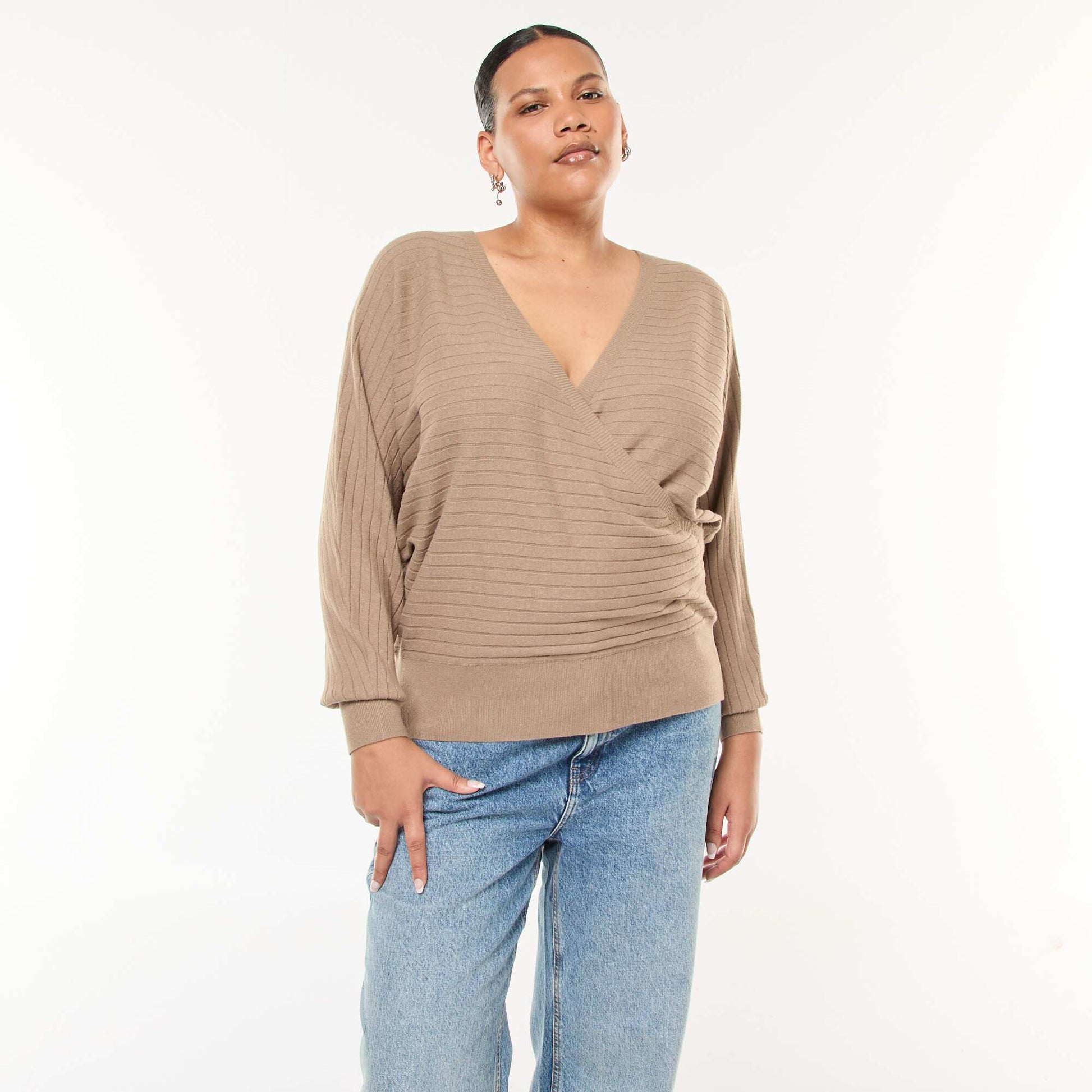 Pull en maille côtelée MARRON
