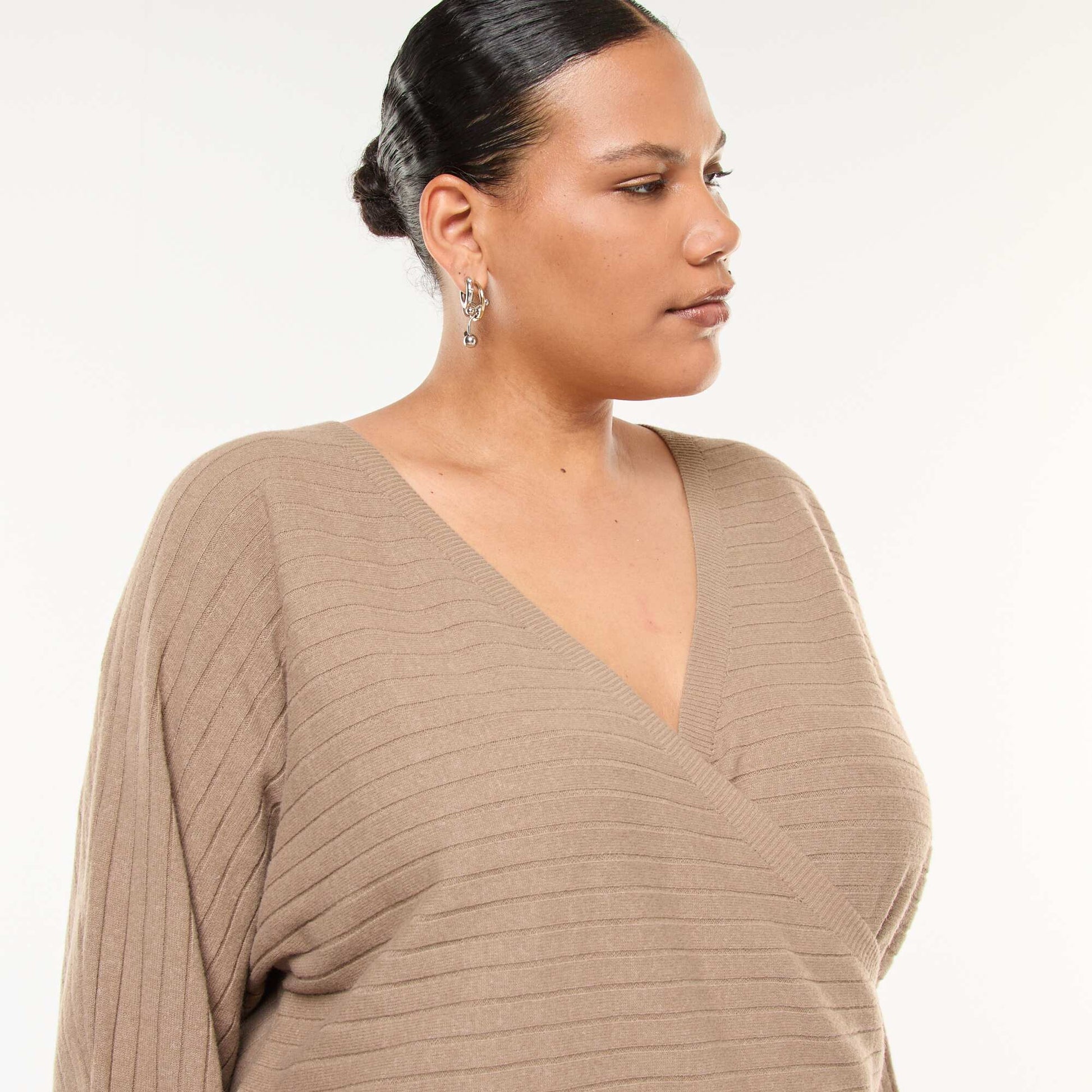 Pull en maille côtelée MARRON