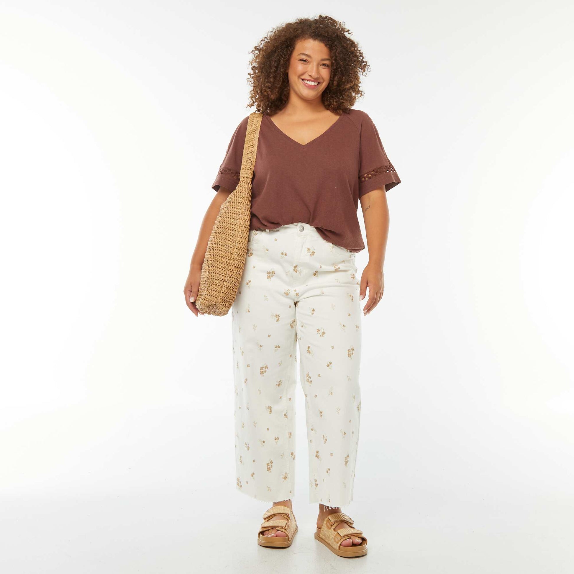 Tee-shirt maille moulinée avec détails macramé MARRON