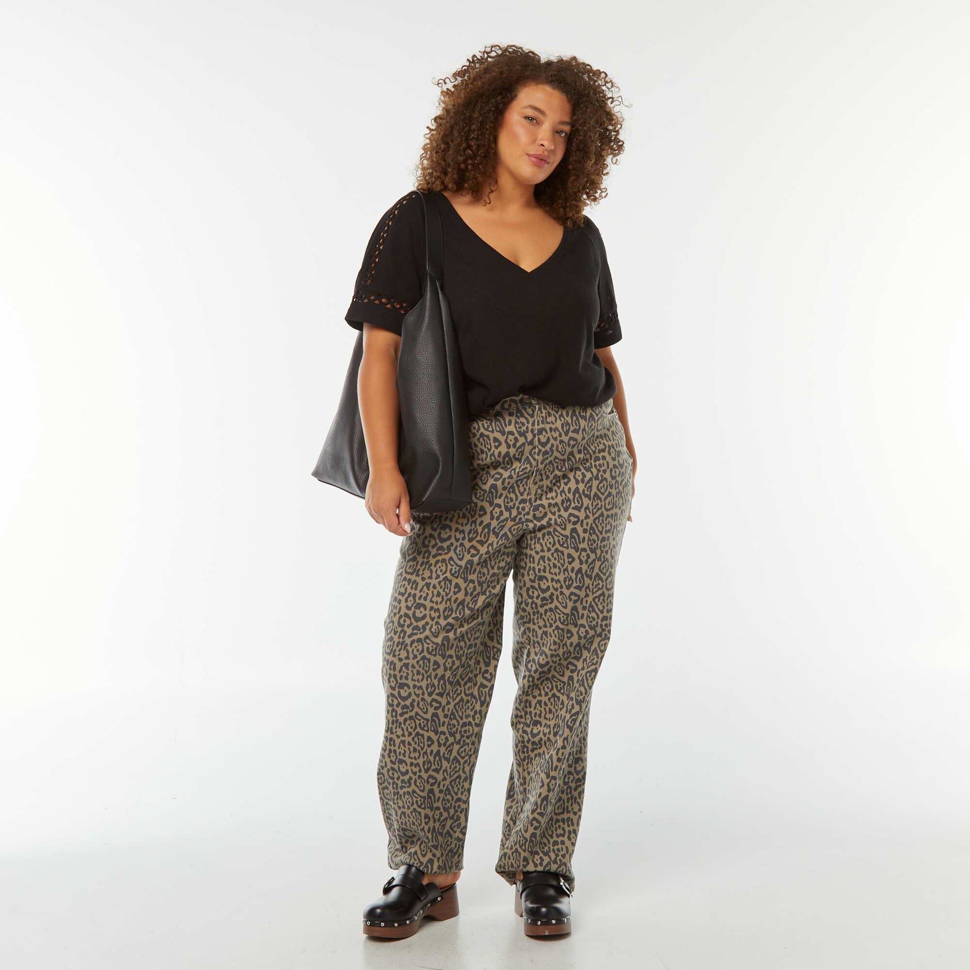 Tee-shirt maille moulinée avec détails macramé NOIR