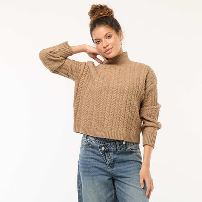 Pull en maille torsade et col montant BEIGE
