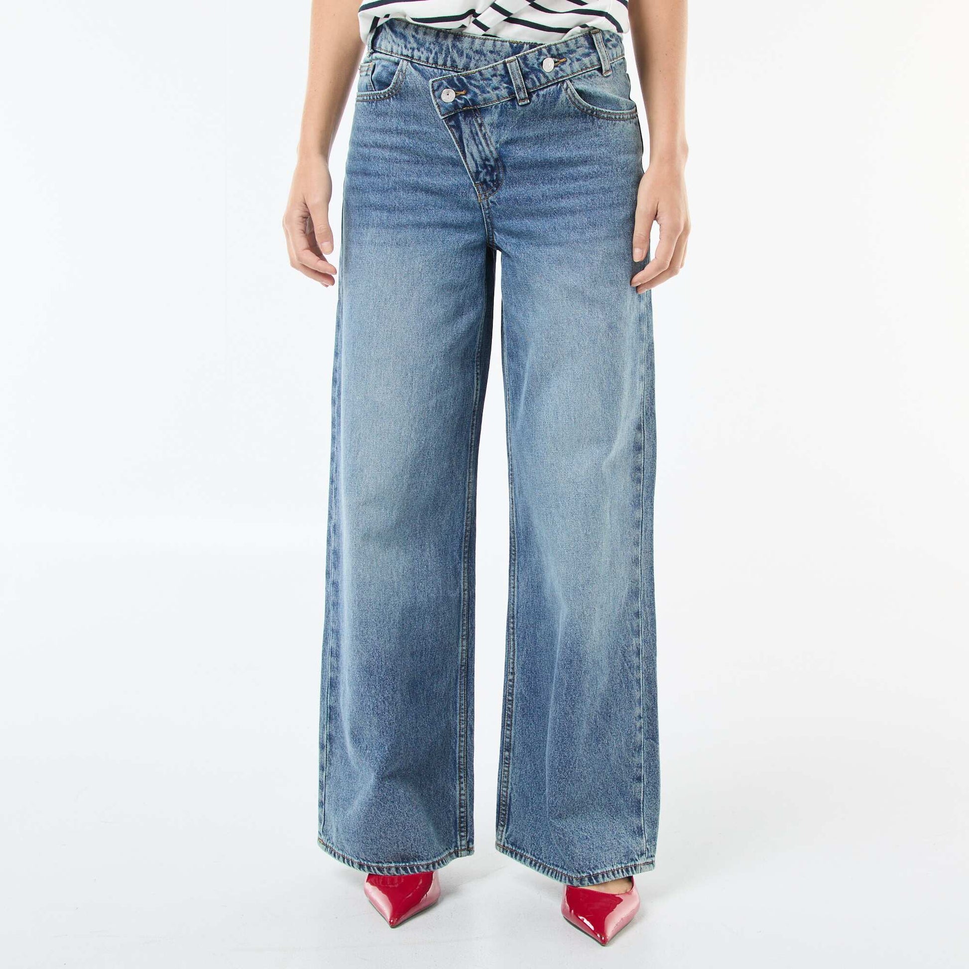 Jean large avec double ouverture boutonnée BLEU