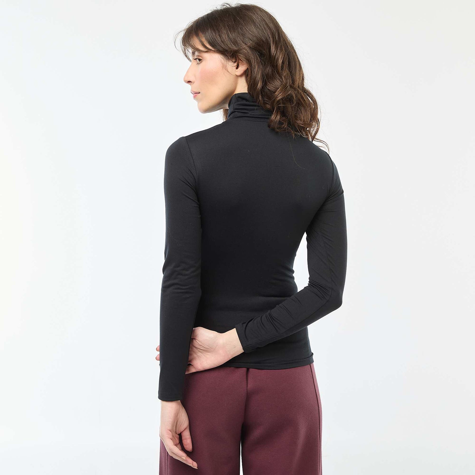 Sous-pull thermique effet seconde peau NOIR