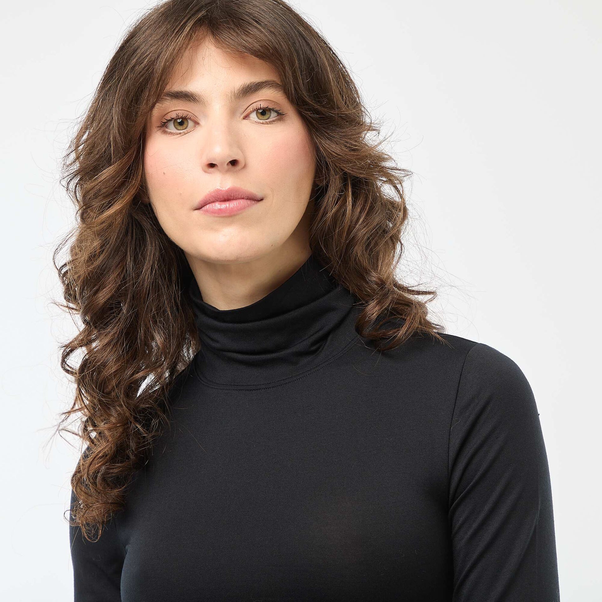 Sous-pull thermique effet seconde peau NOIR
