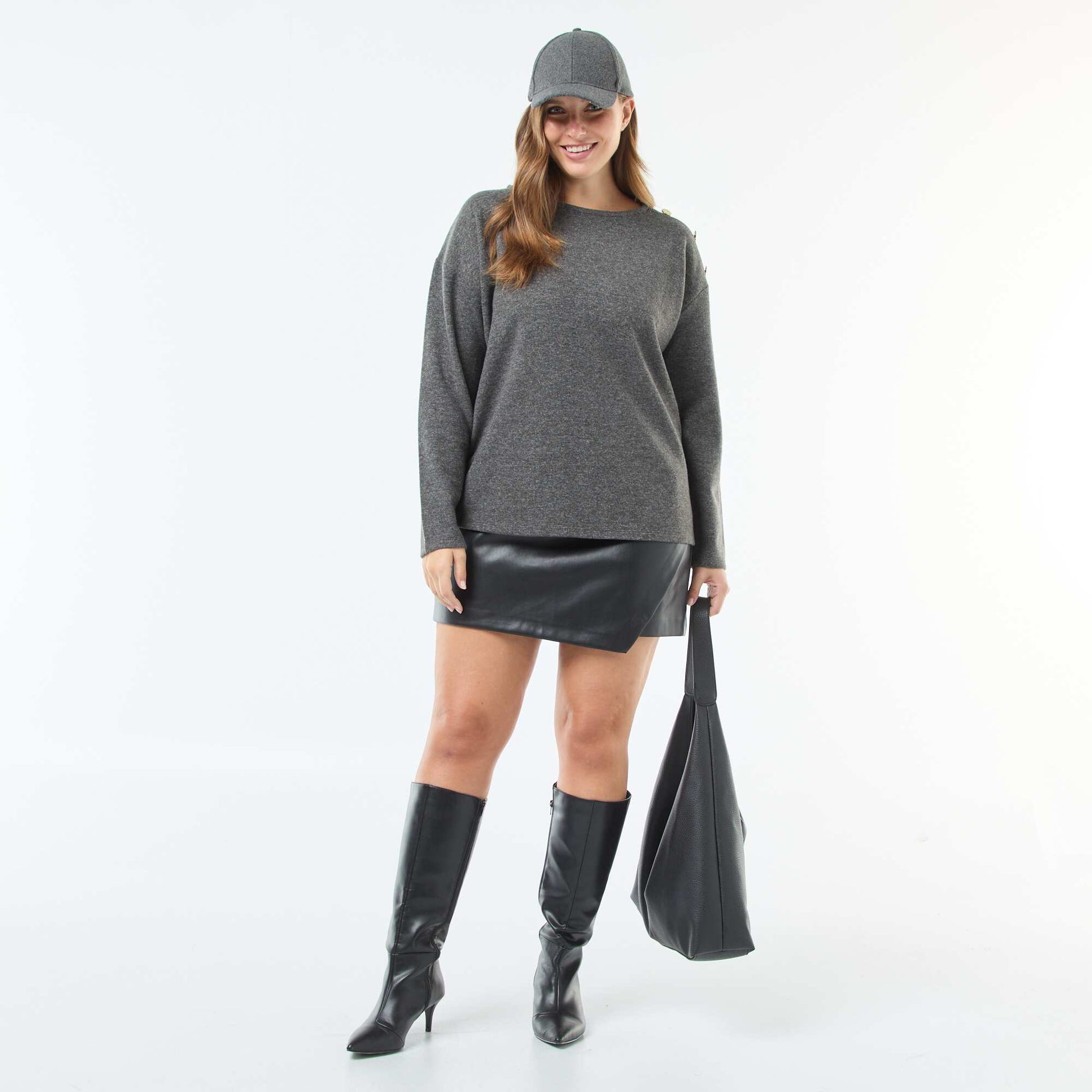 Tee-shirt maille doudou avec boutons dorés GRIS
