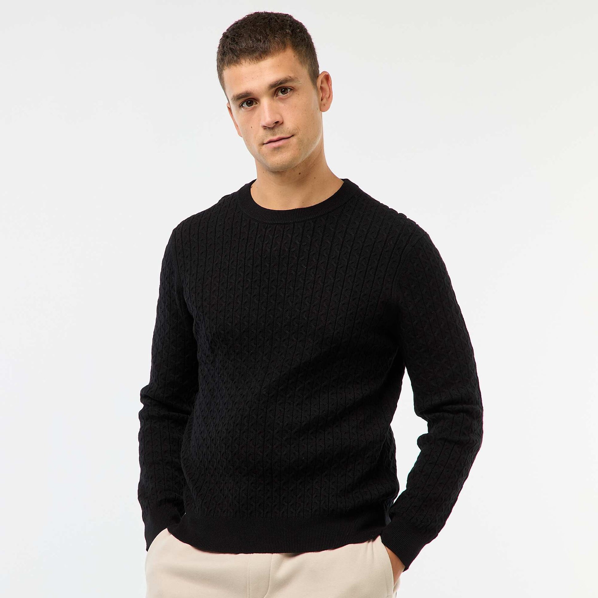 Pull col rond mini torsade uni NOIR