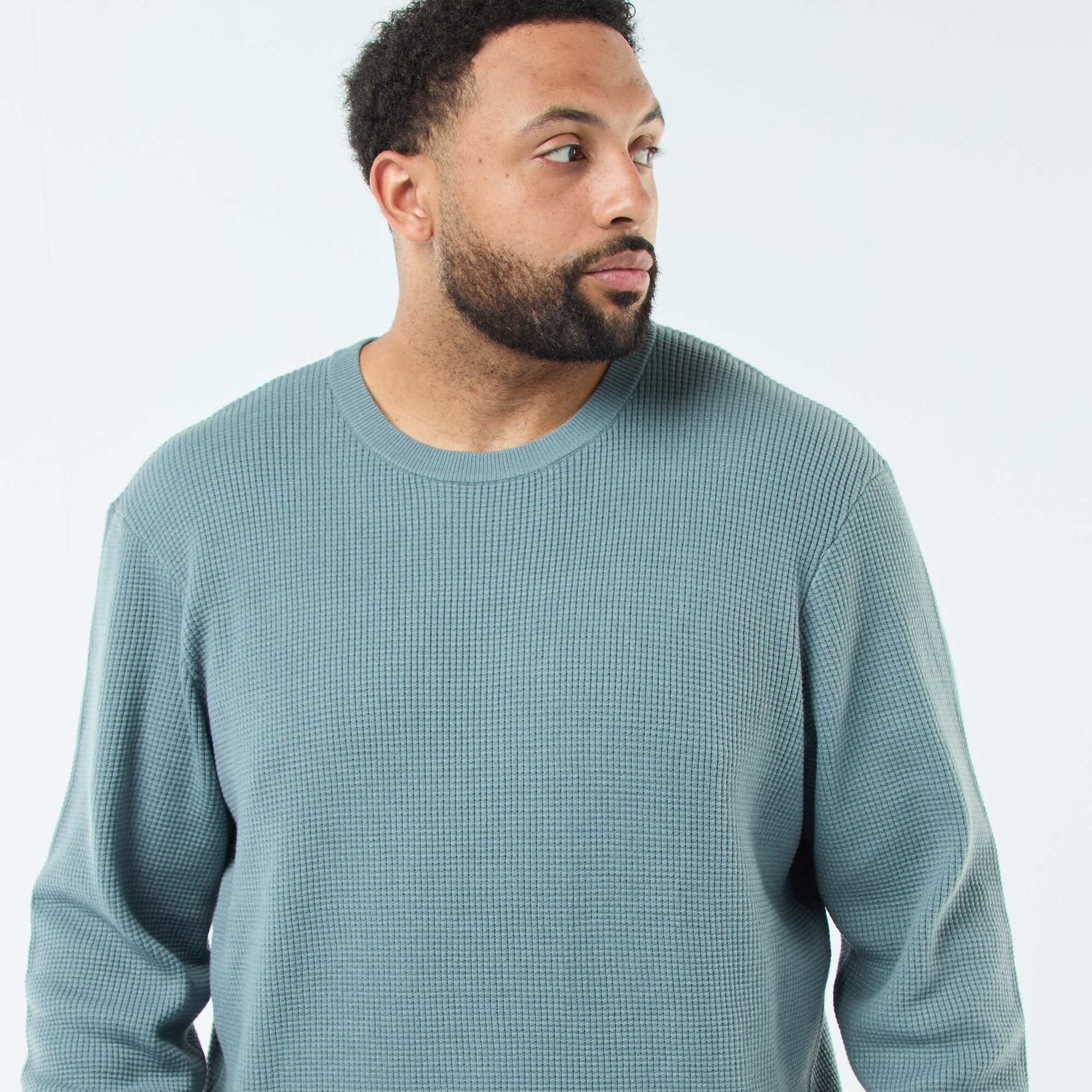 Pull gaufrée en maille stretch BLEU