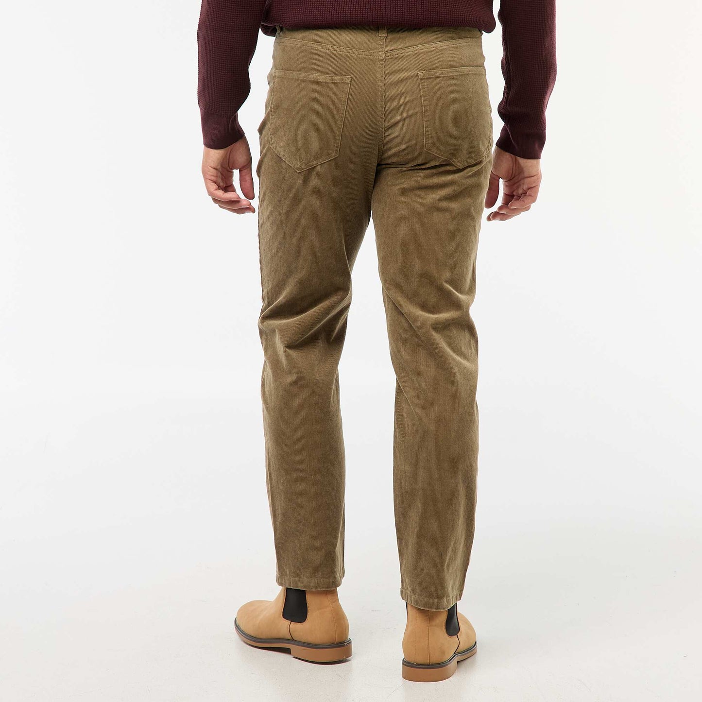 Pantalon regular fit en velours uni VERT