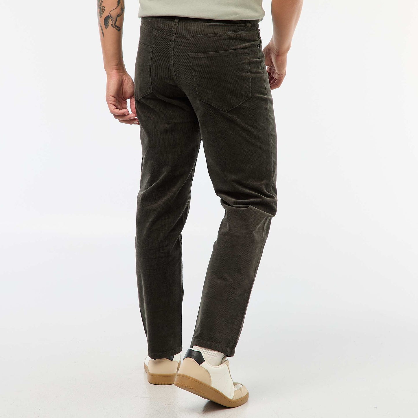 Pantalon regular fit en velours uni GRIS FONCé