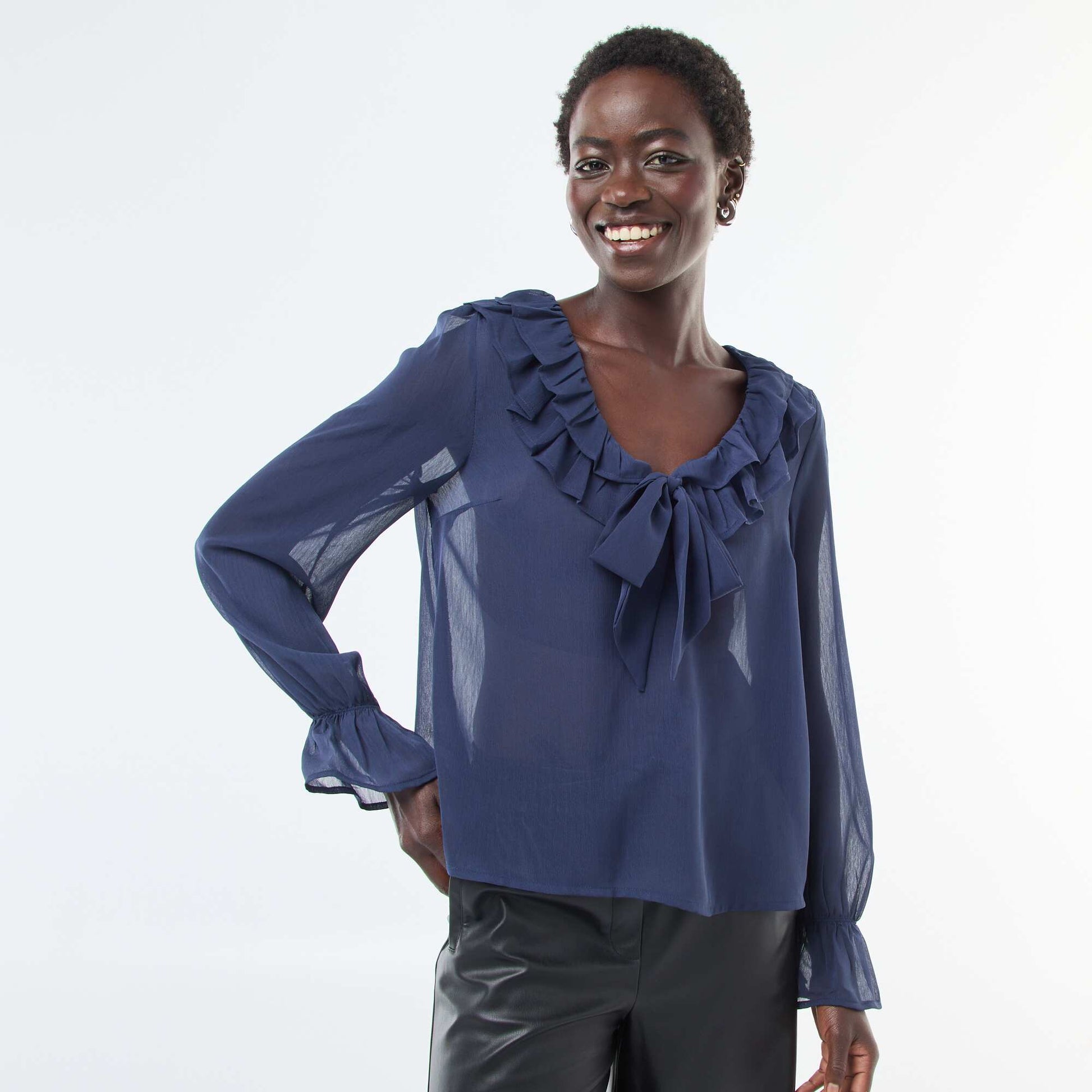 Blouse cavalière en voile transparent NOIR