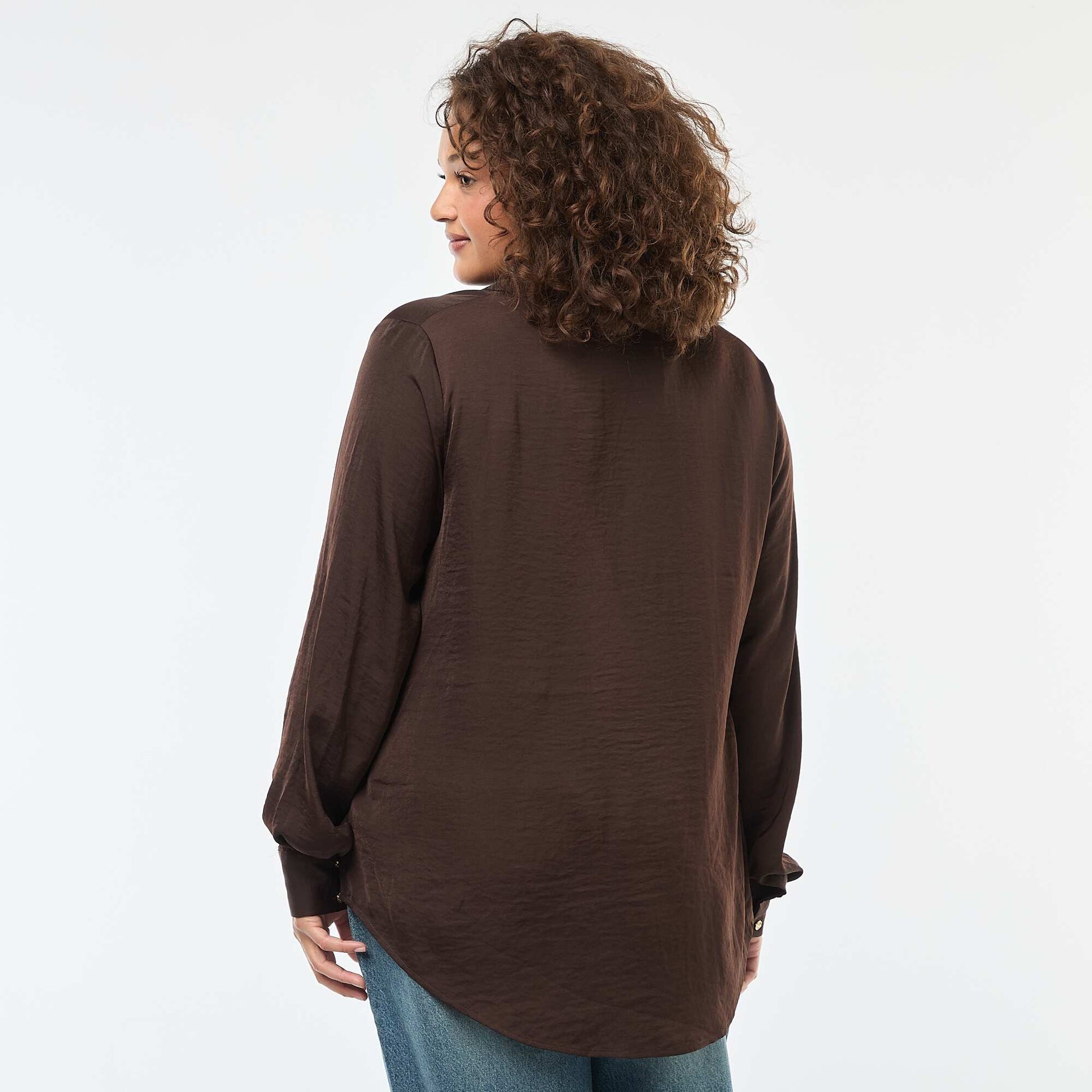 Chemise type saharienne satinée avec boutonnage doré MARRON