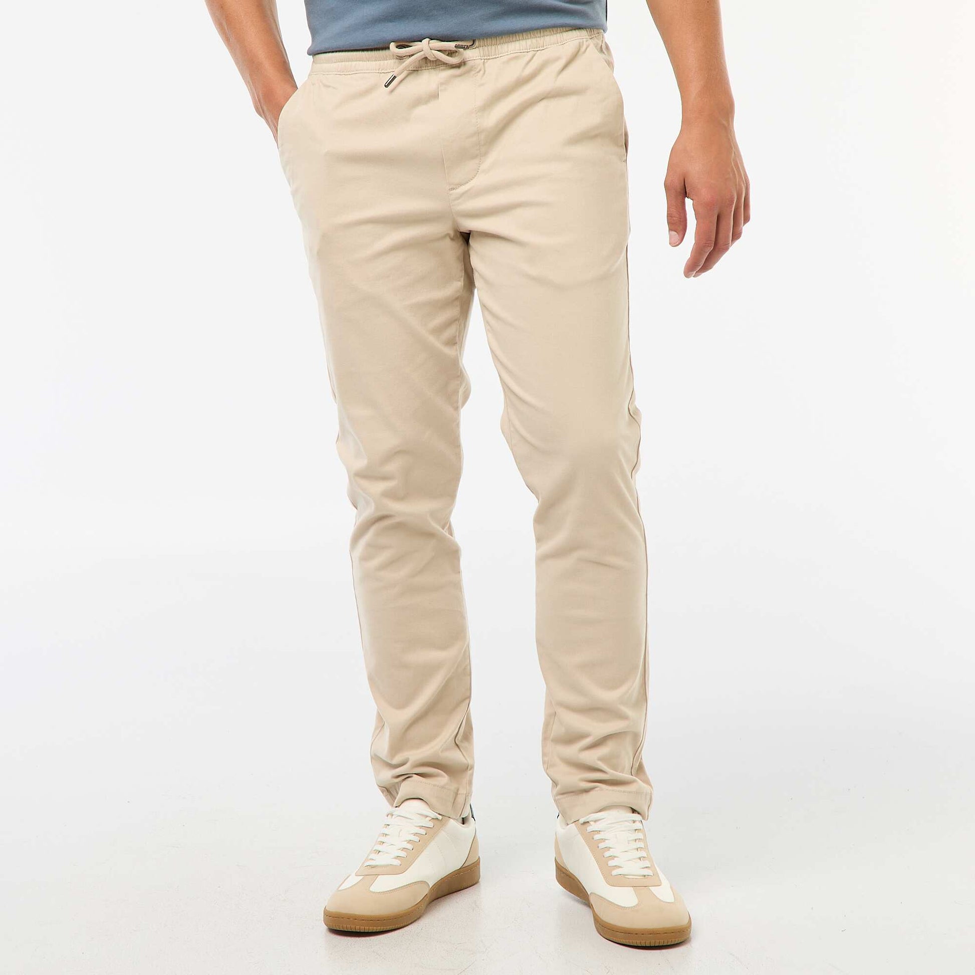 Jogging slim uni GRIS