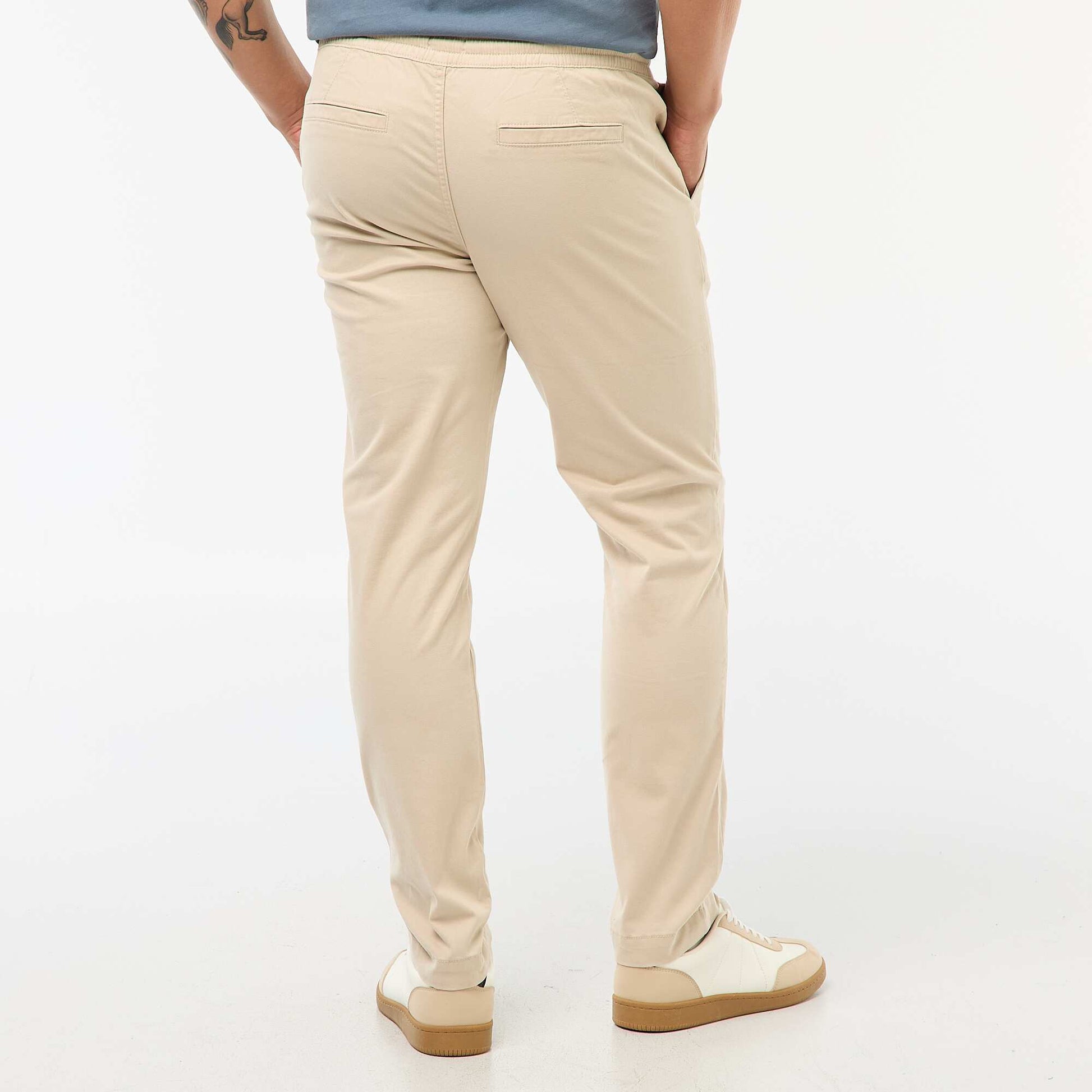Jogging slim uni GRIS