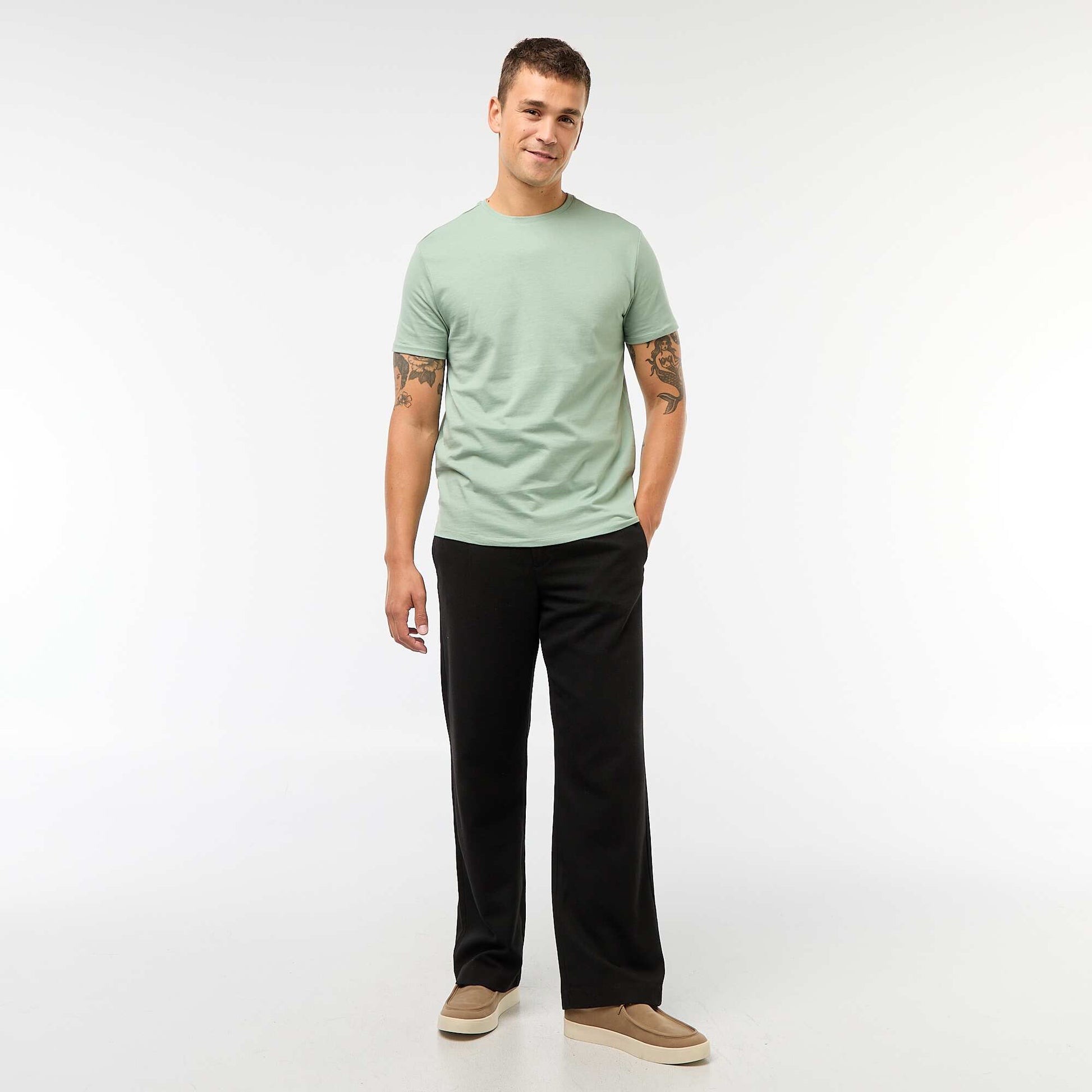 Chino large uni NOIR