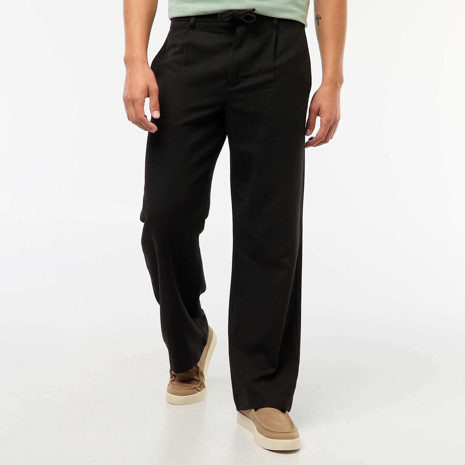 Chino large uni NOIR