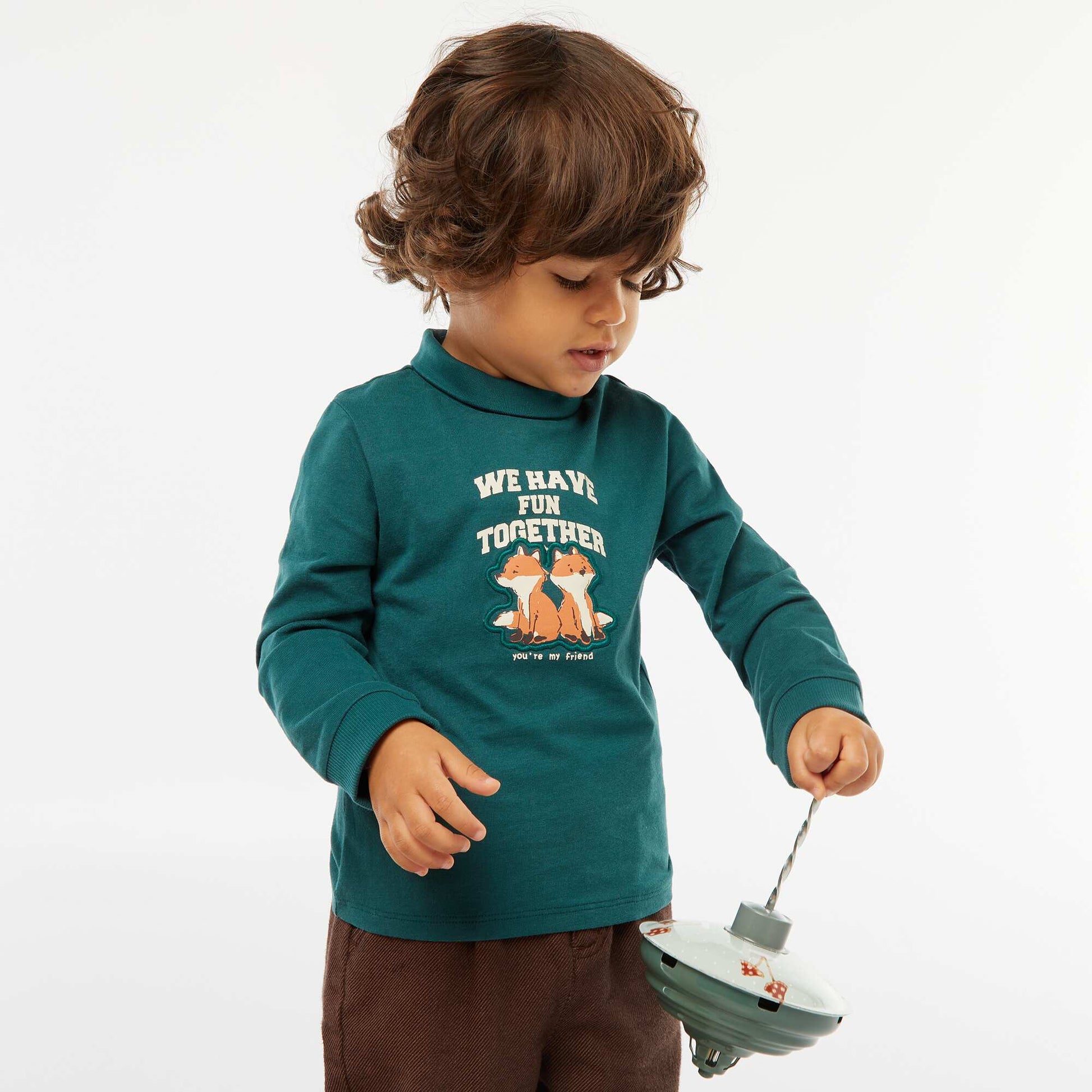Sous-pull à col montant avec imprimé en relief VERT