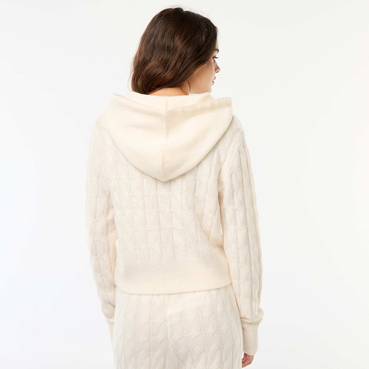 Pull à capuche torsadé ECRU