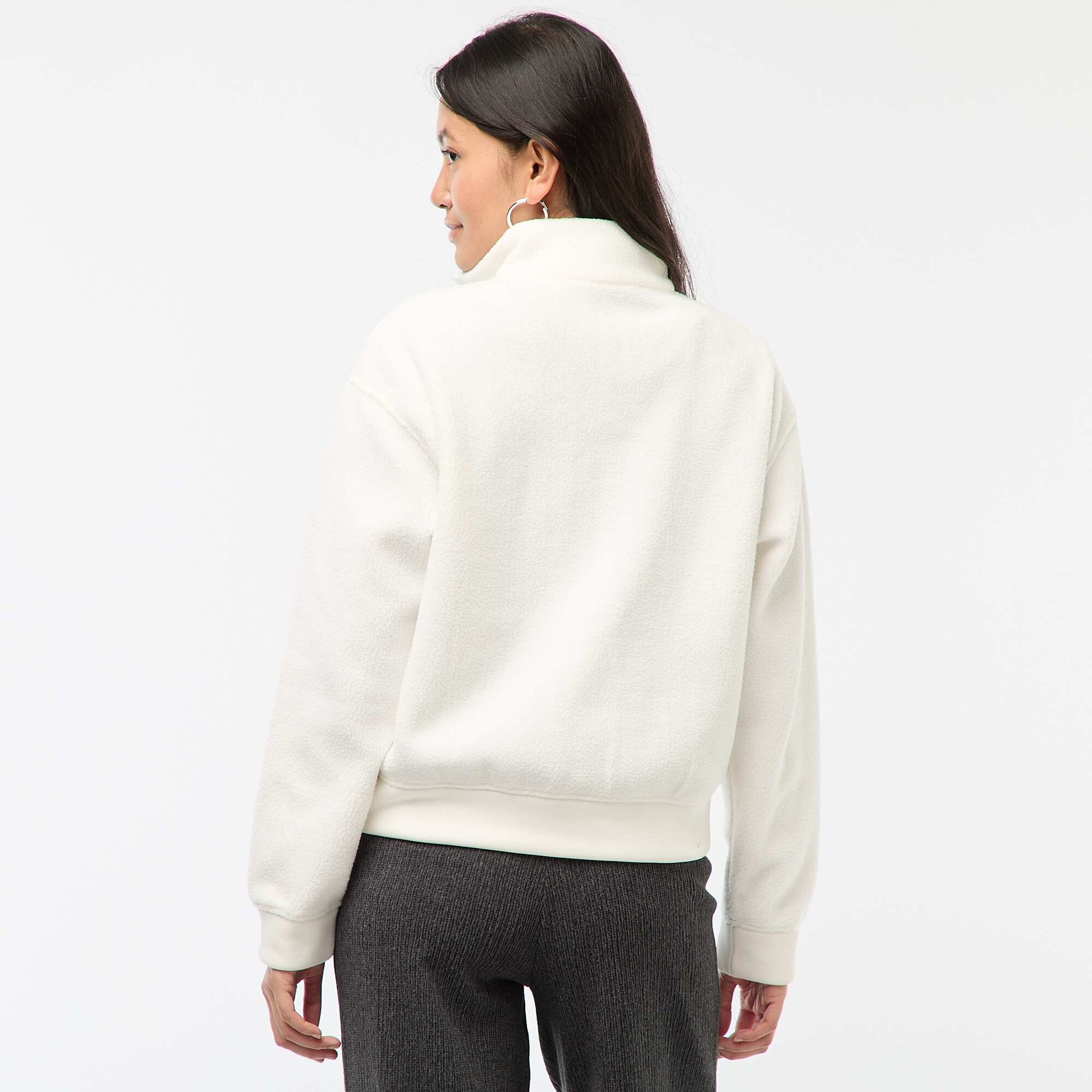 Pull col camionneur en matière effet moutonné BLANC