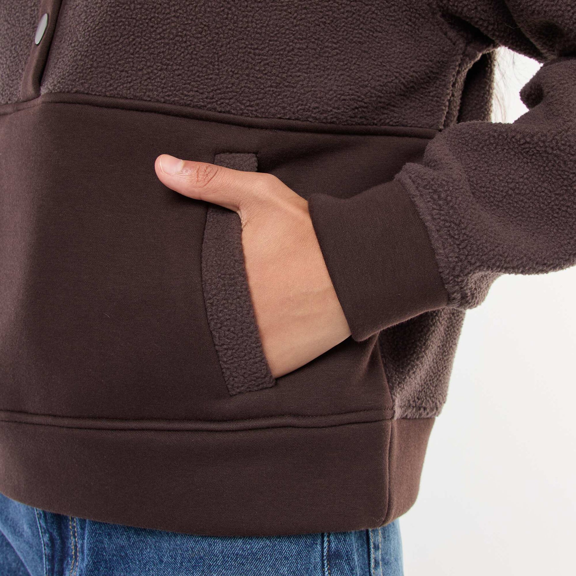 Pull col camionneur en matière effet moutonné MARRON