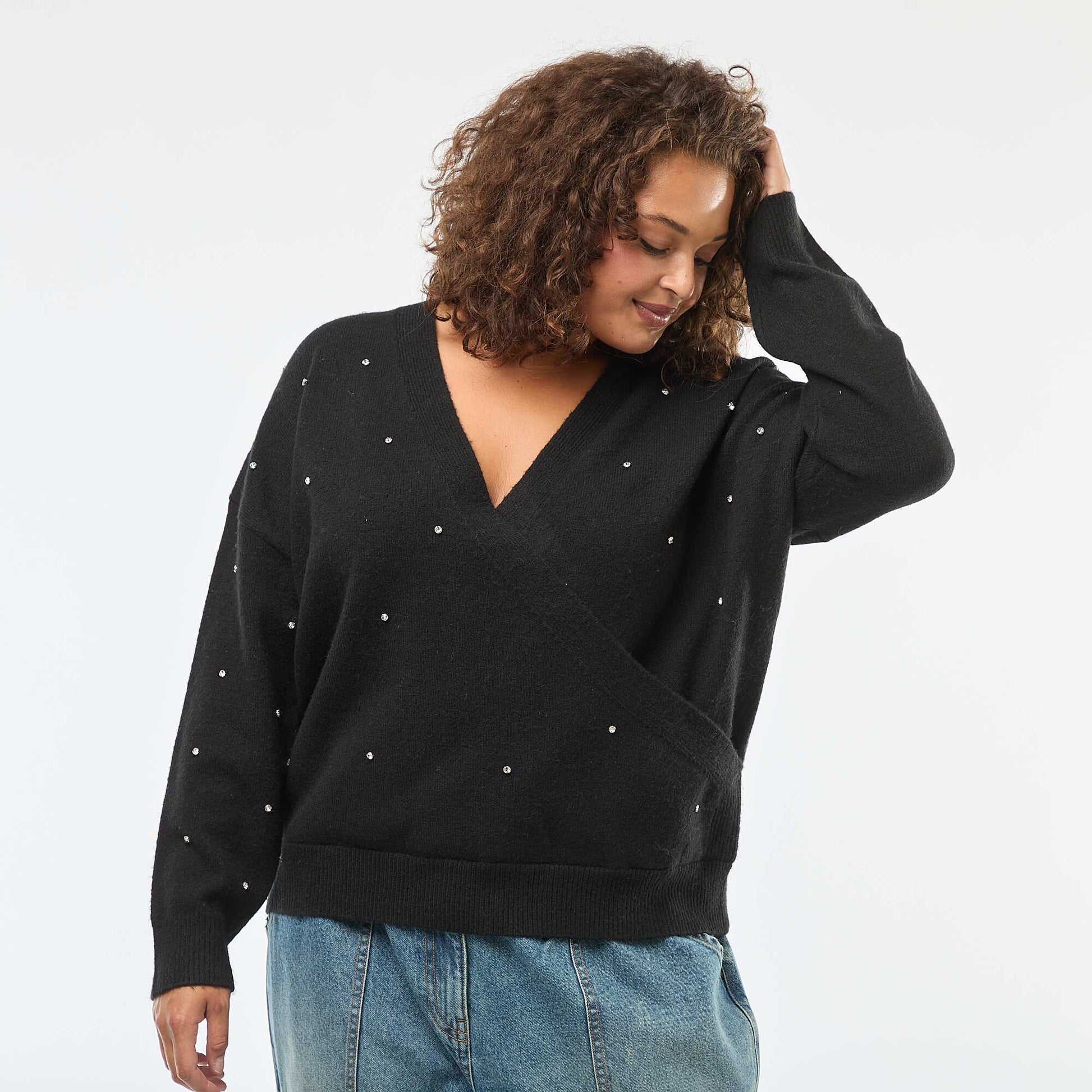 Pull avec col cache-cœur et strass fantaisies NOIR