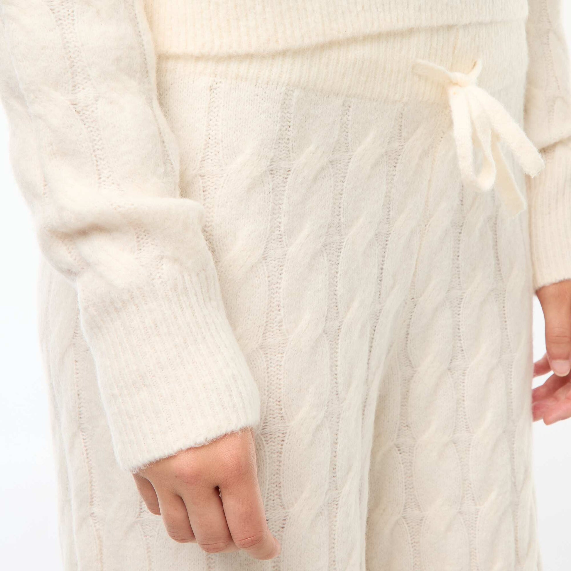 Pantalon en tricot torsadé ECRU