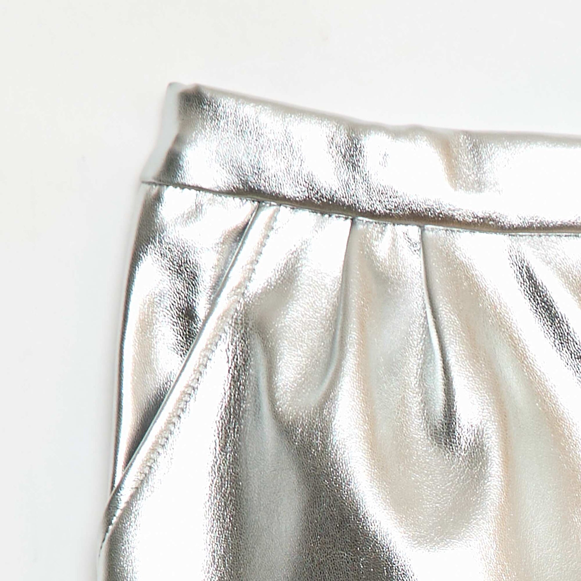 Short court faux cuir GRIS