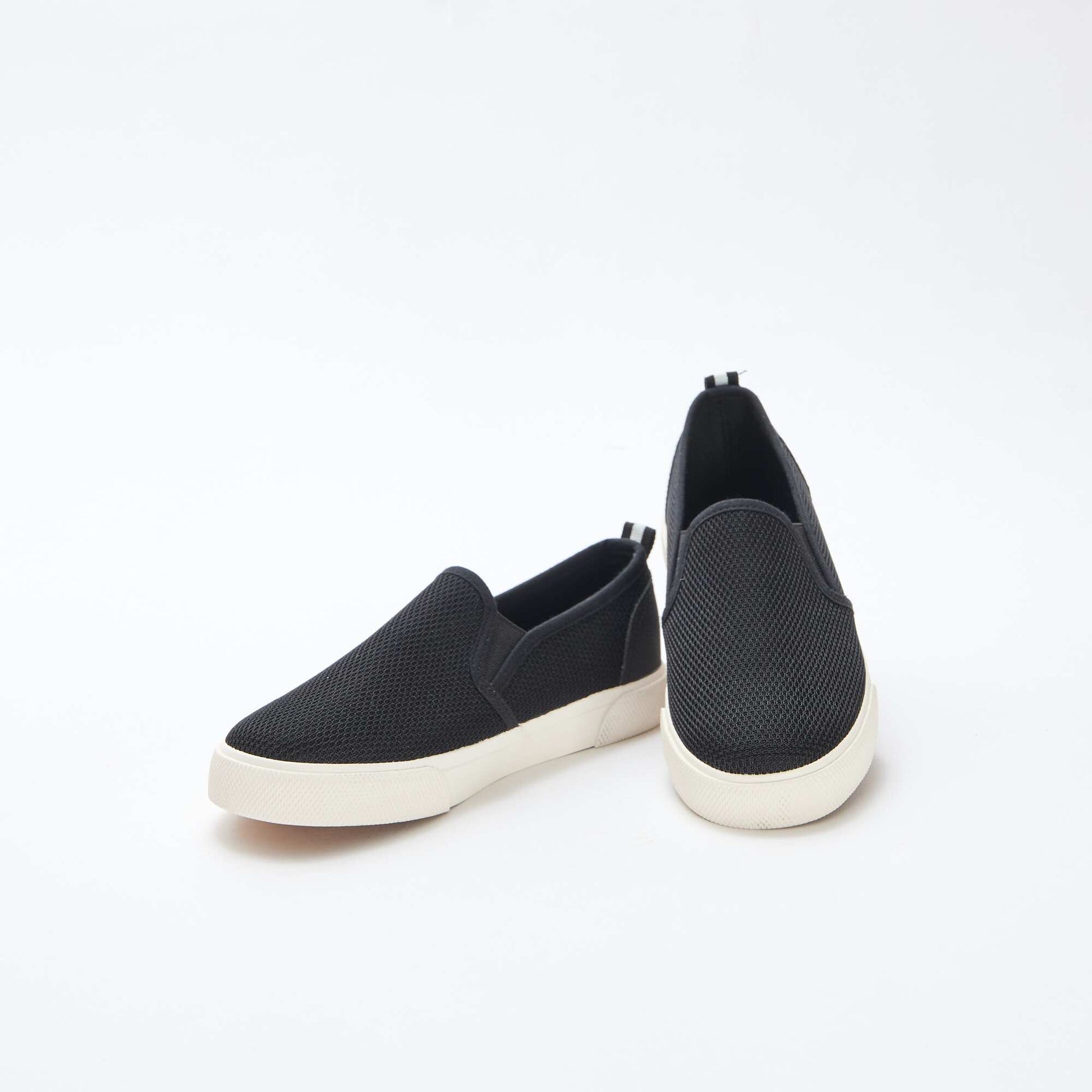 Baskets basses slip-on en mesh uni NOIR