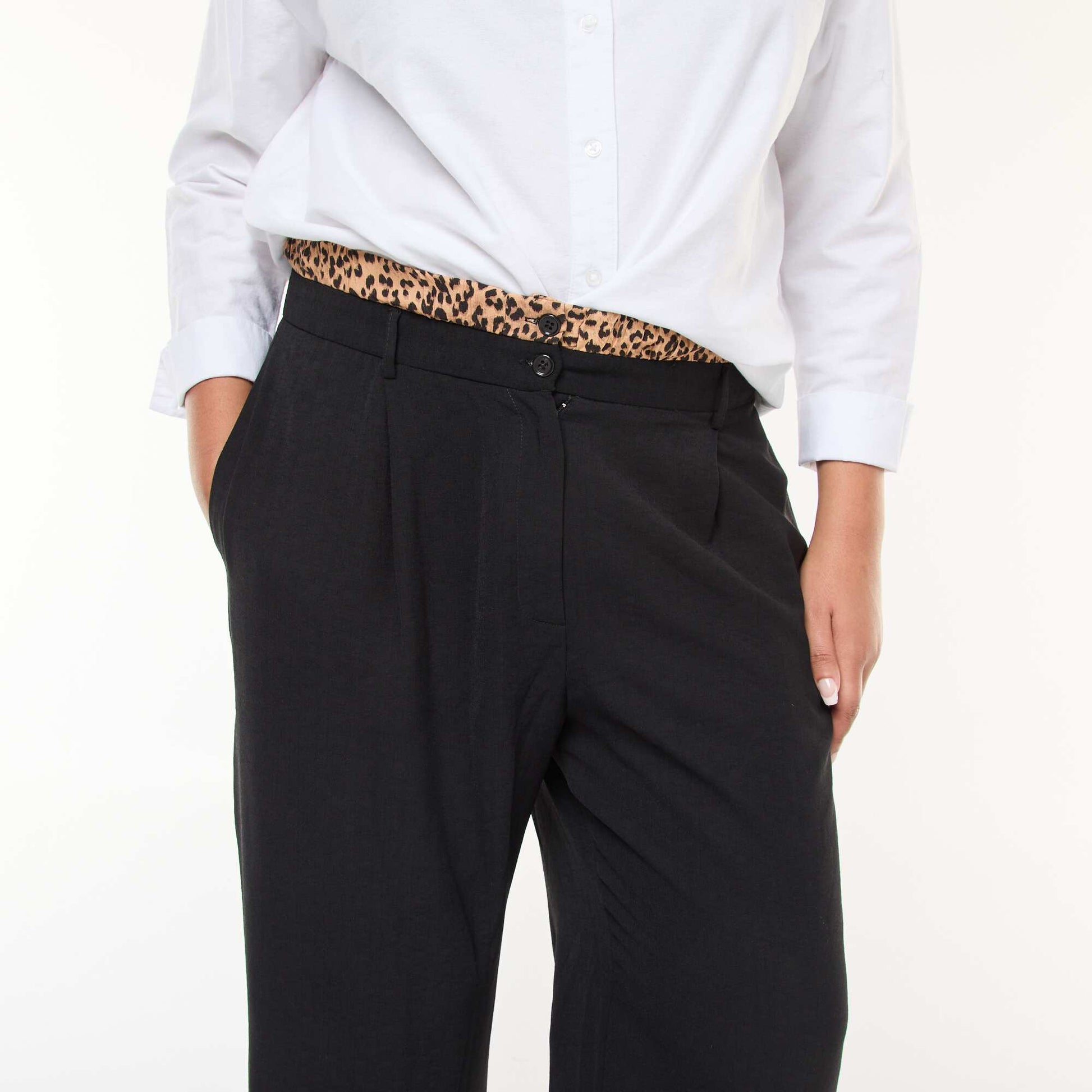 Pantalon effet caleçon léopard NOIR