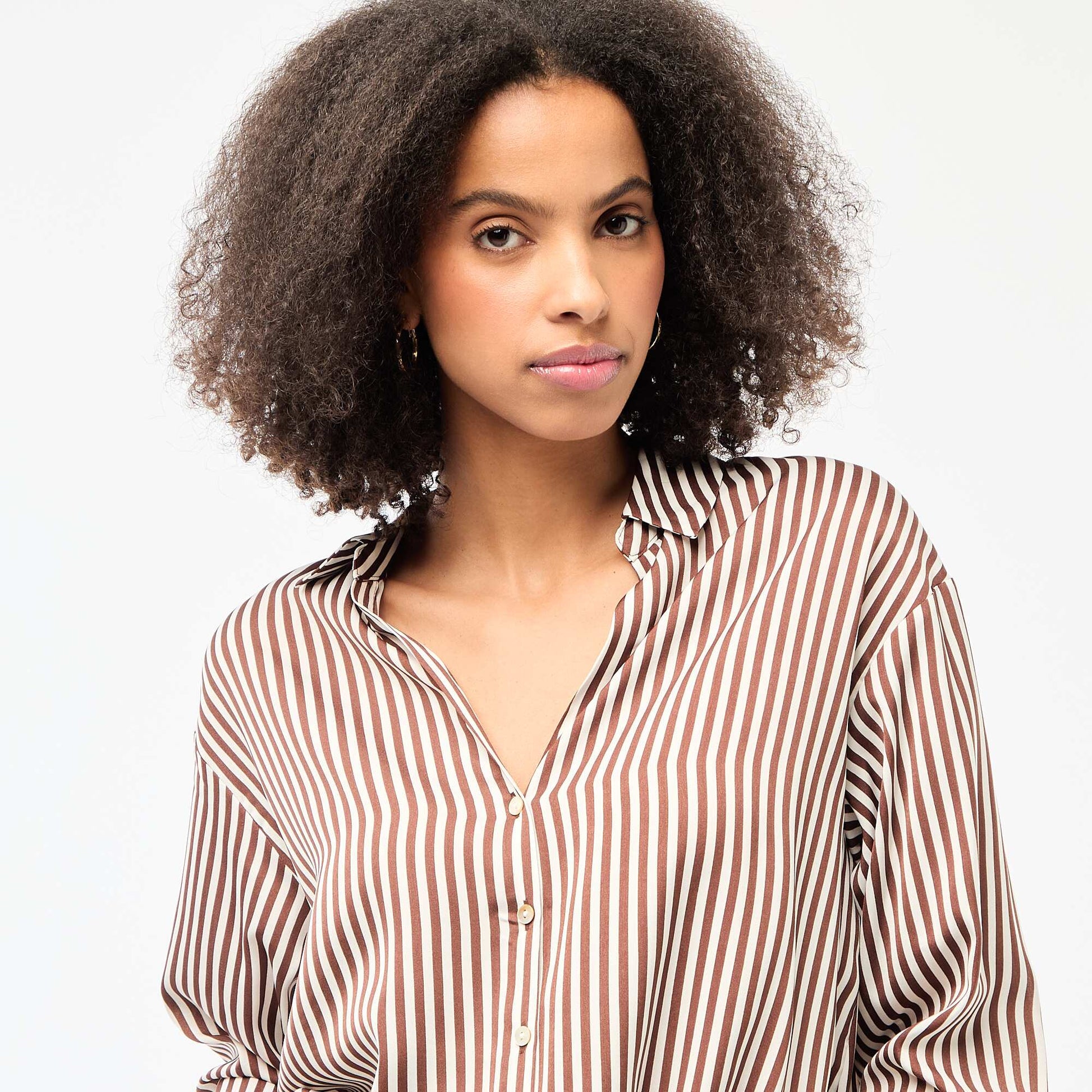Chemisier manches longues en satin uni MARRON