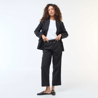 Pantalon coupe large à la taille élastiquée + liens à nouer NOIR