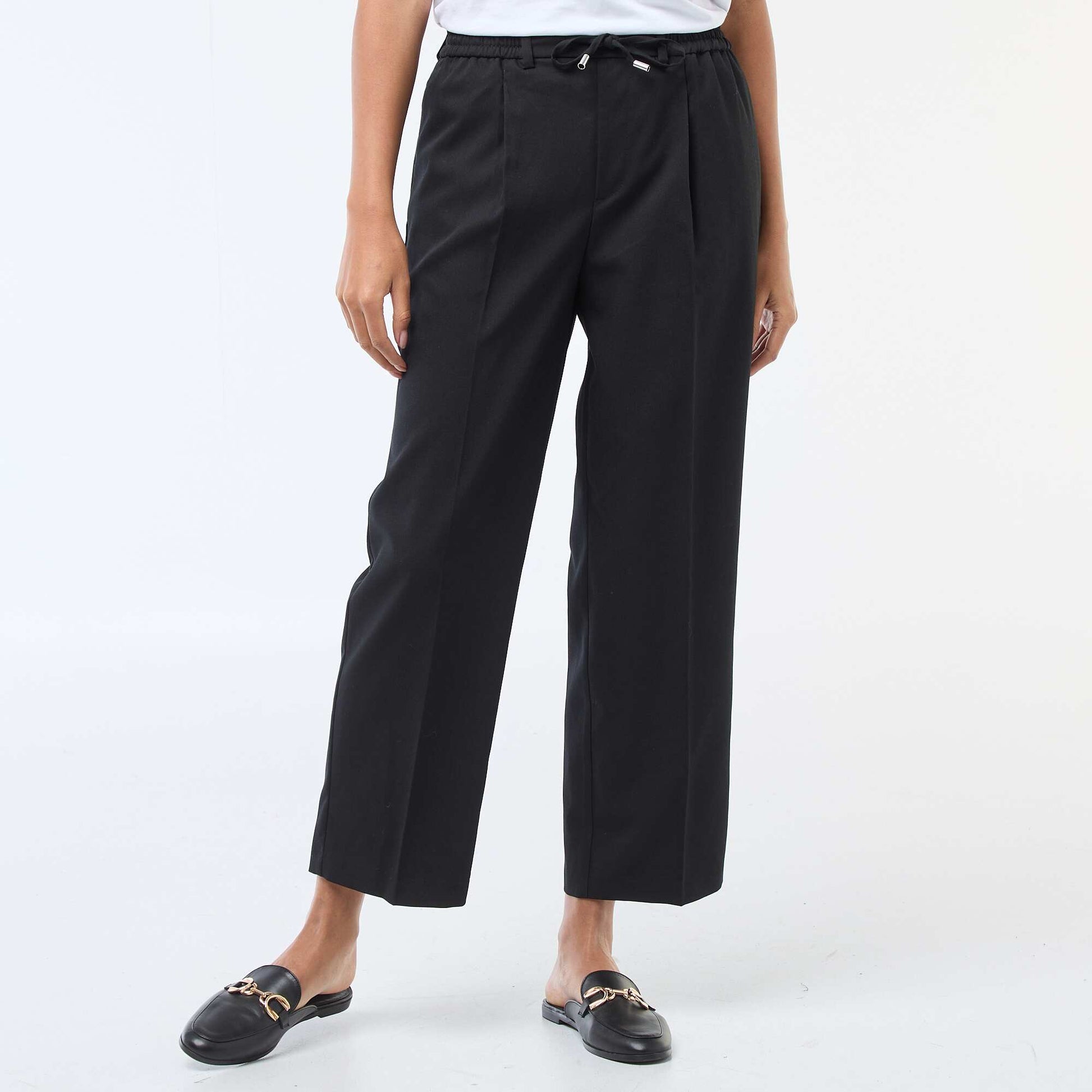 Pantalon coupe large à la taille élastiquée + liens à nouer NOIR