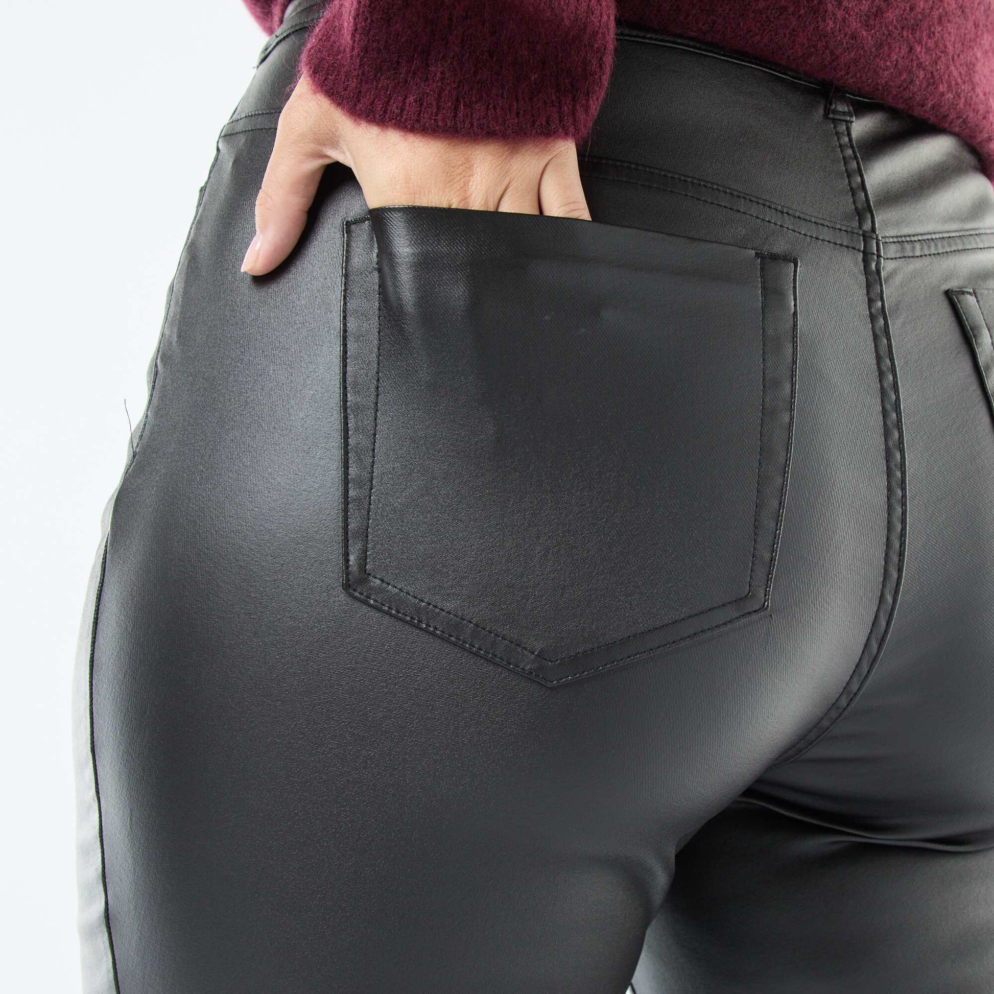 Pantalon droit en matière satinée NOIR