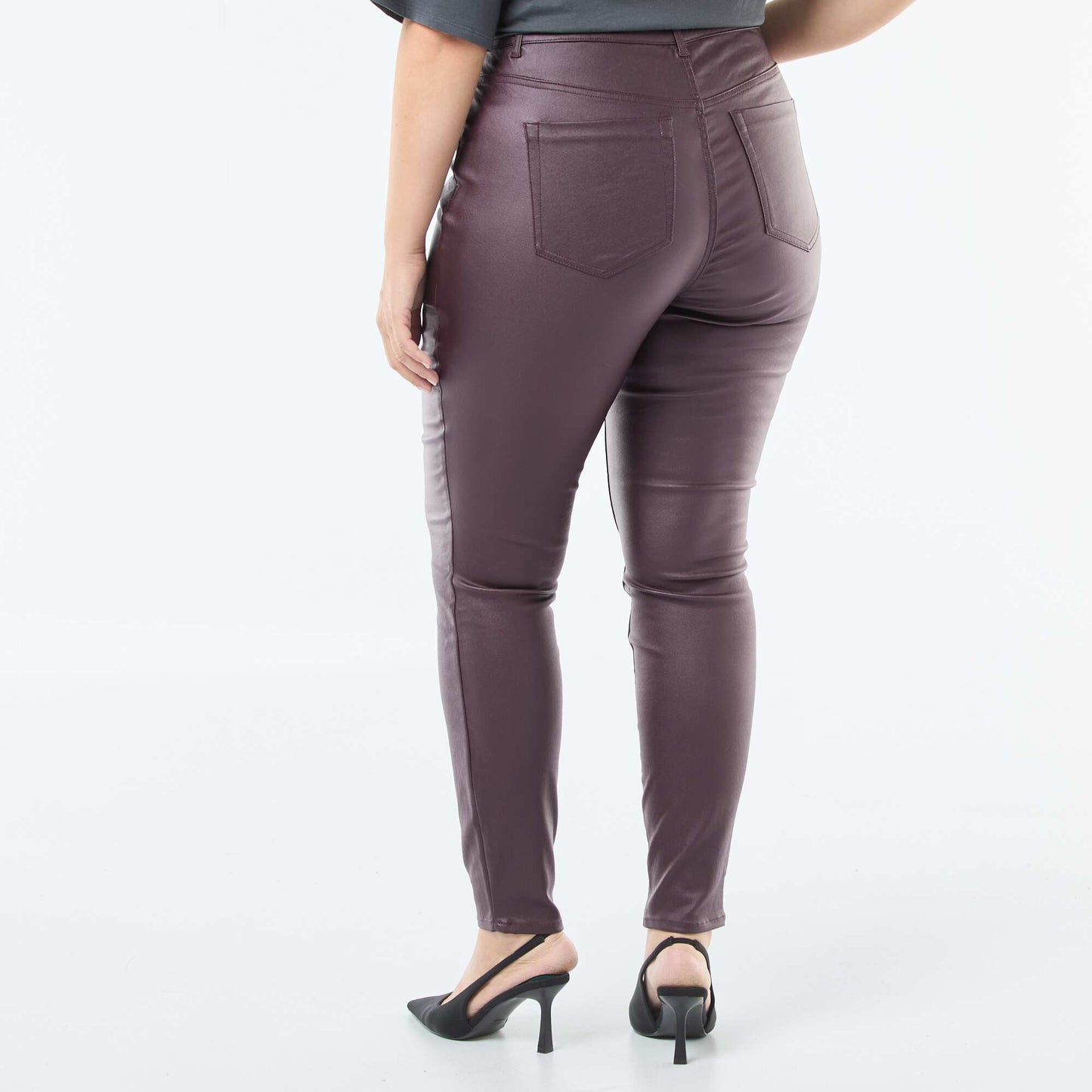 Pantalon droit en matière satinée VIOLET