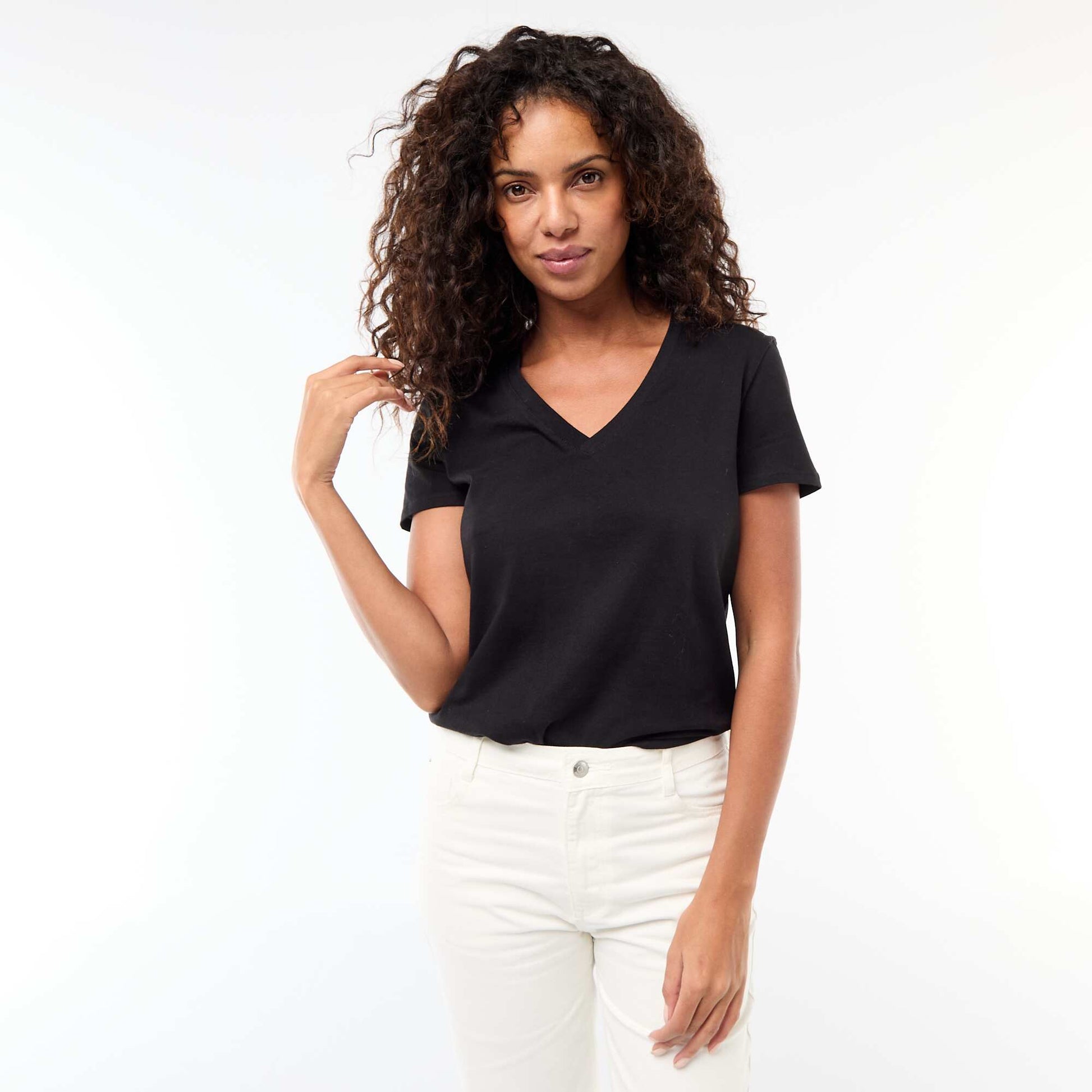 T-shirt à col V NOIR