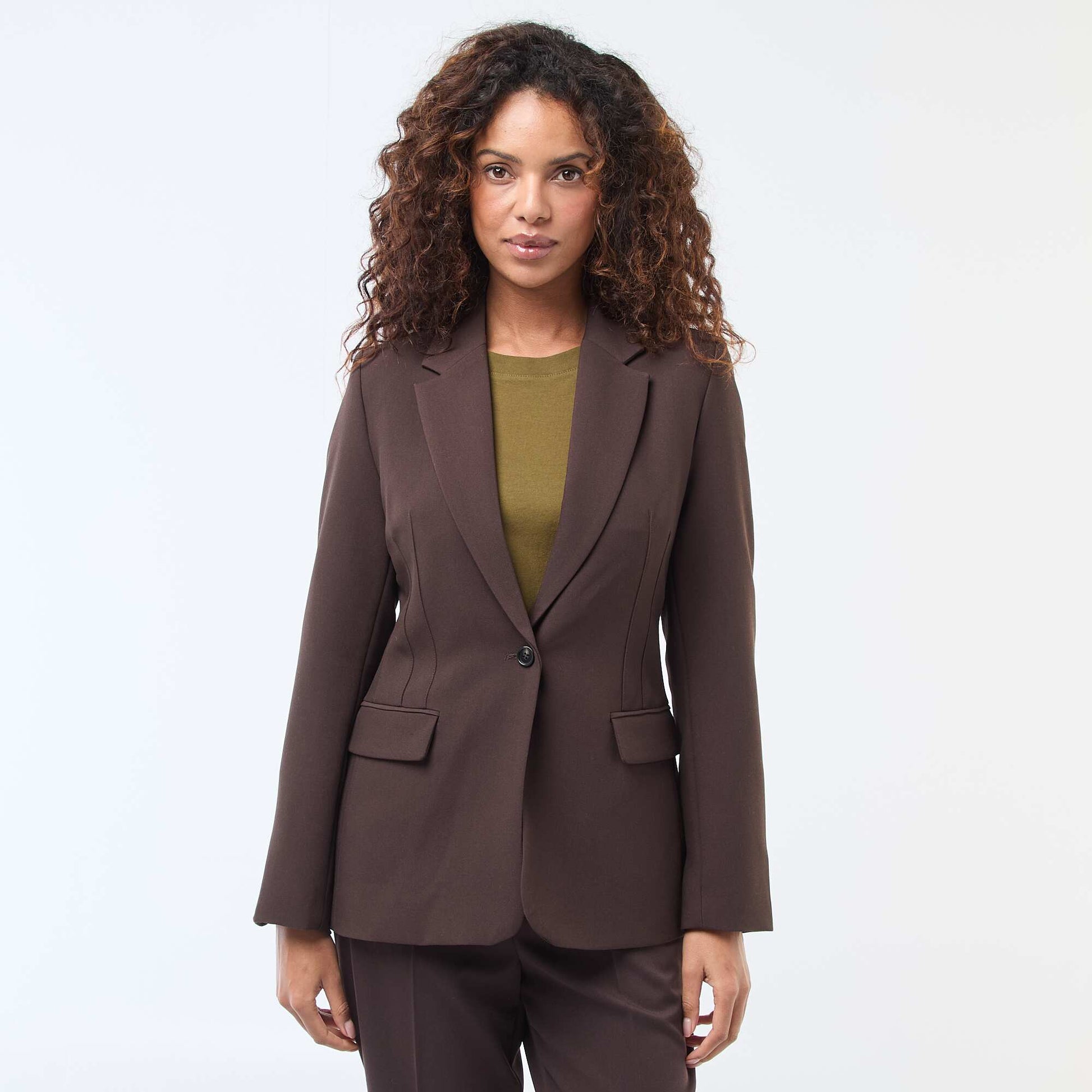 Veste blazer unie à la coupe cintrée MARRON