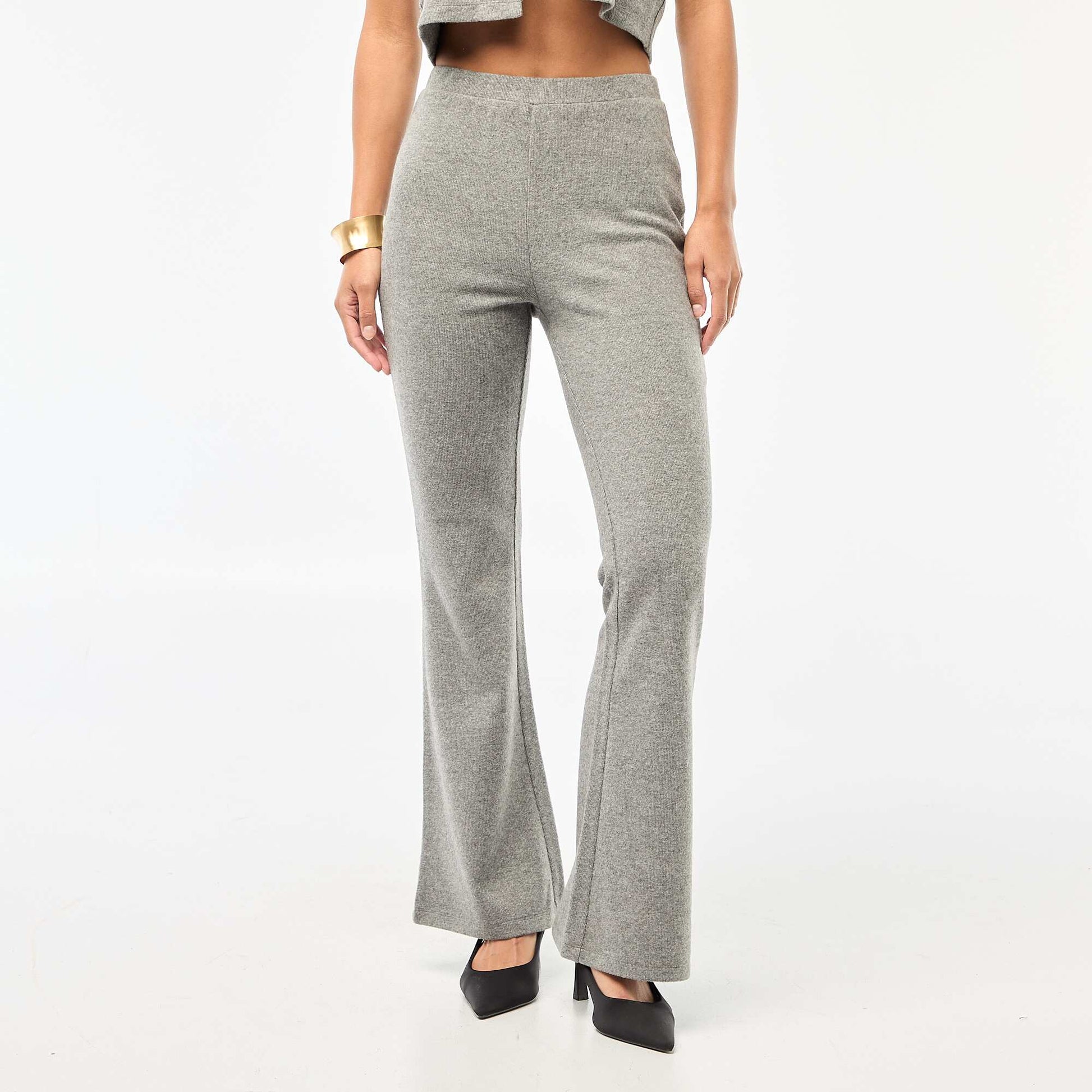 Pantalon flare en maille doudou GRIS