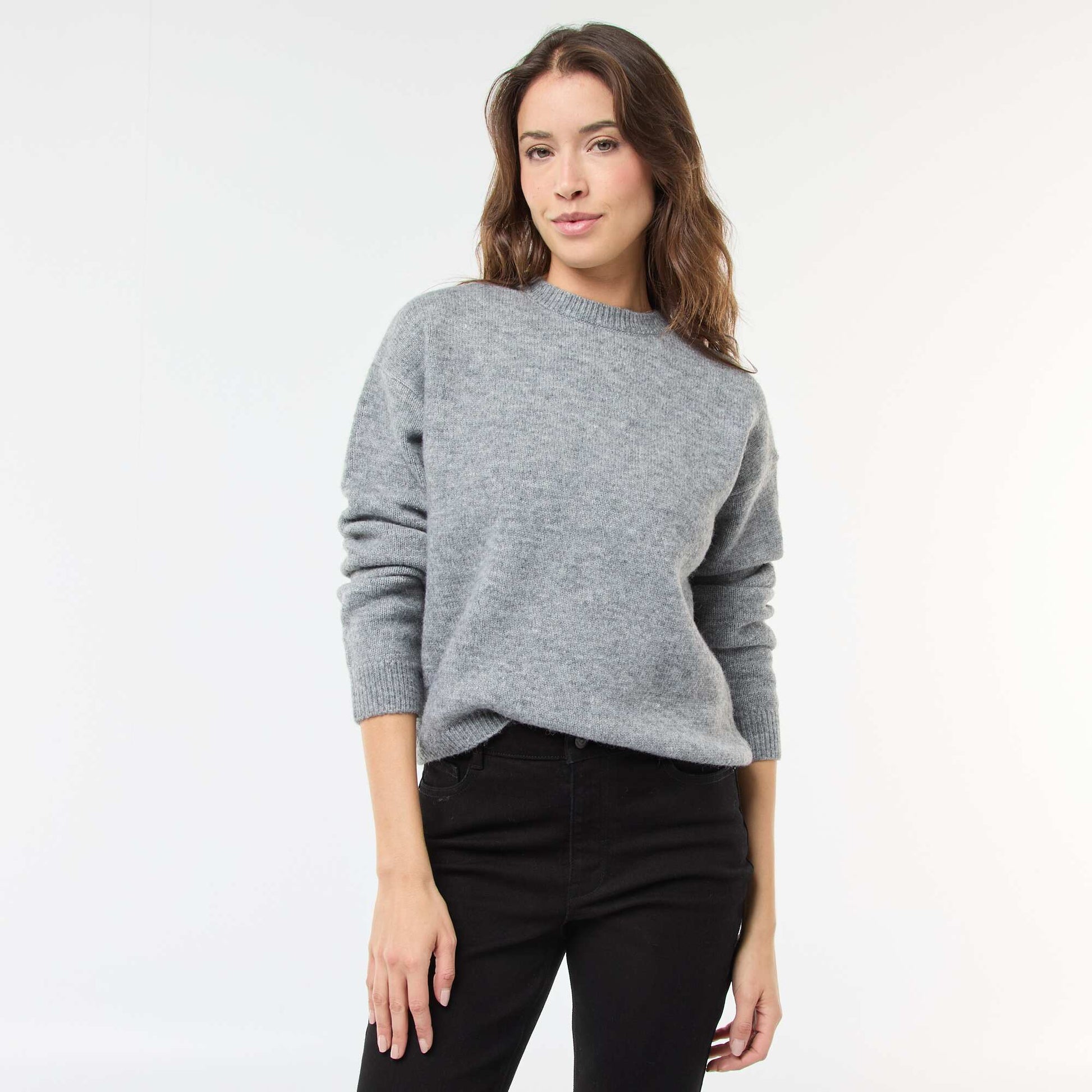 Pull matière douce col rond GRIS