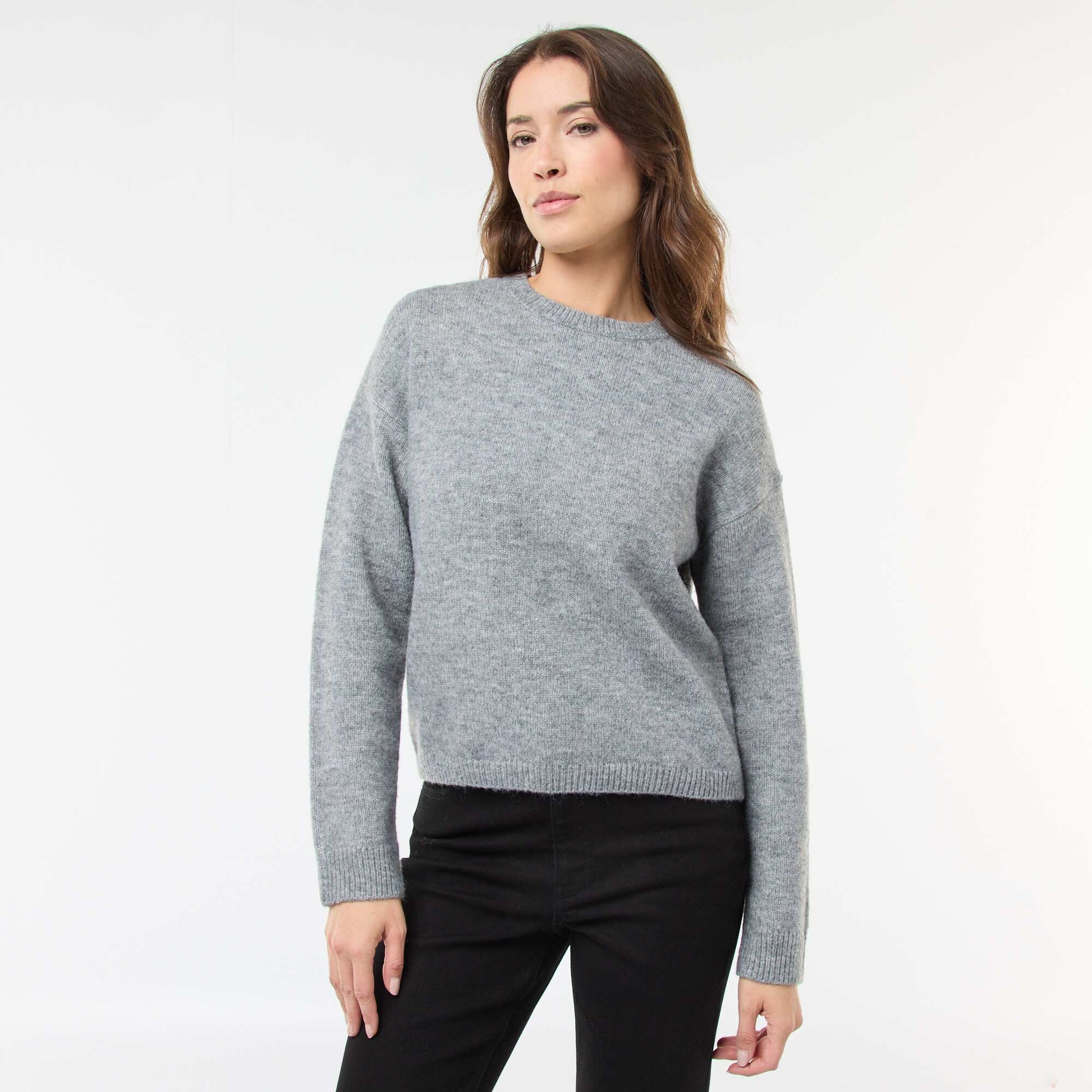 Pull matière douce col rond GRIS